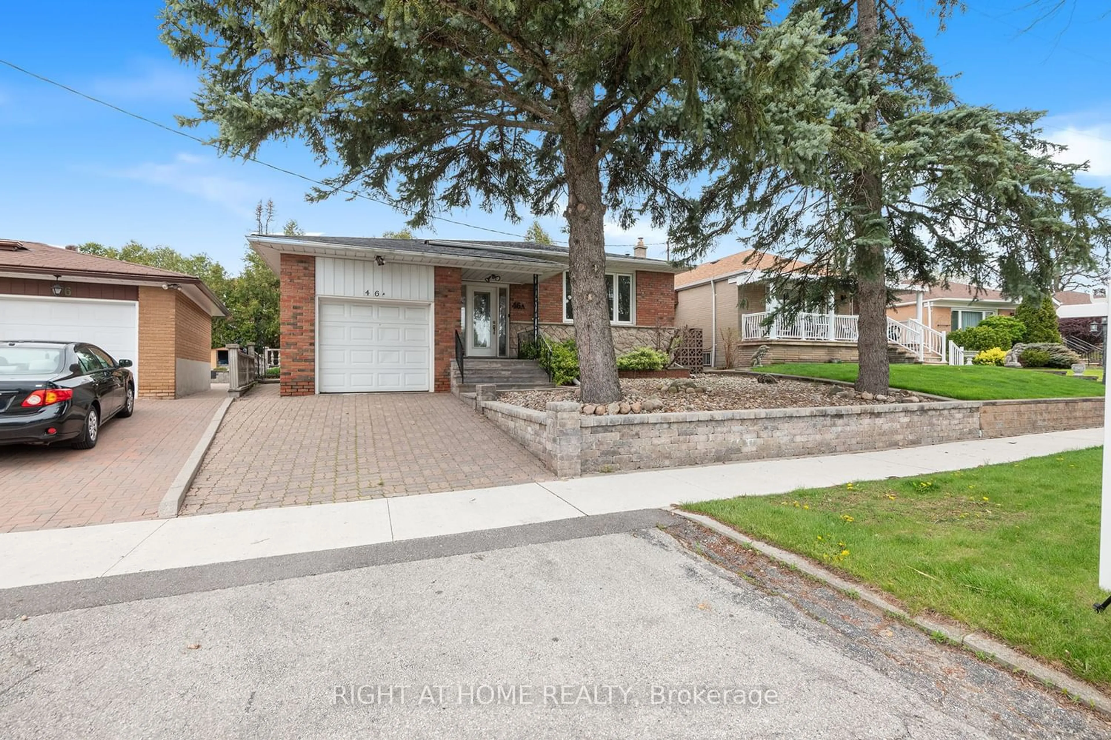 Home with brick exterior material for 46 A Courton Dr, Toronto Ontario M1R 1K8