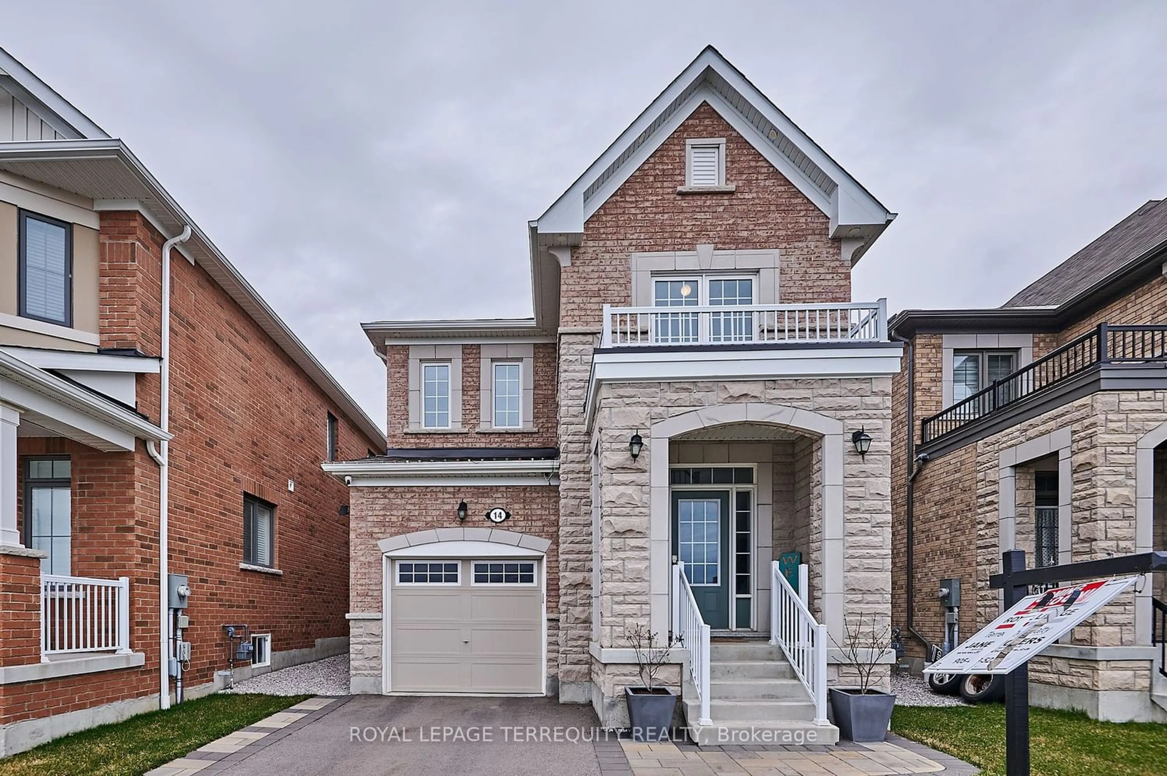 Home with brick exterior material for 14 Westfield Dr, Whitby Ontario L1P 0E7
