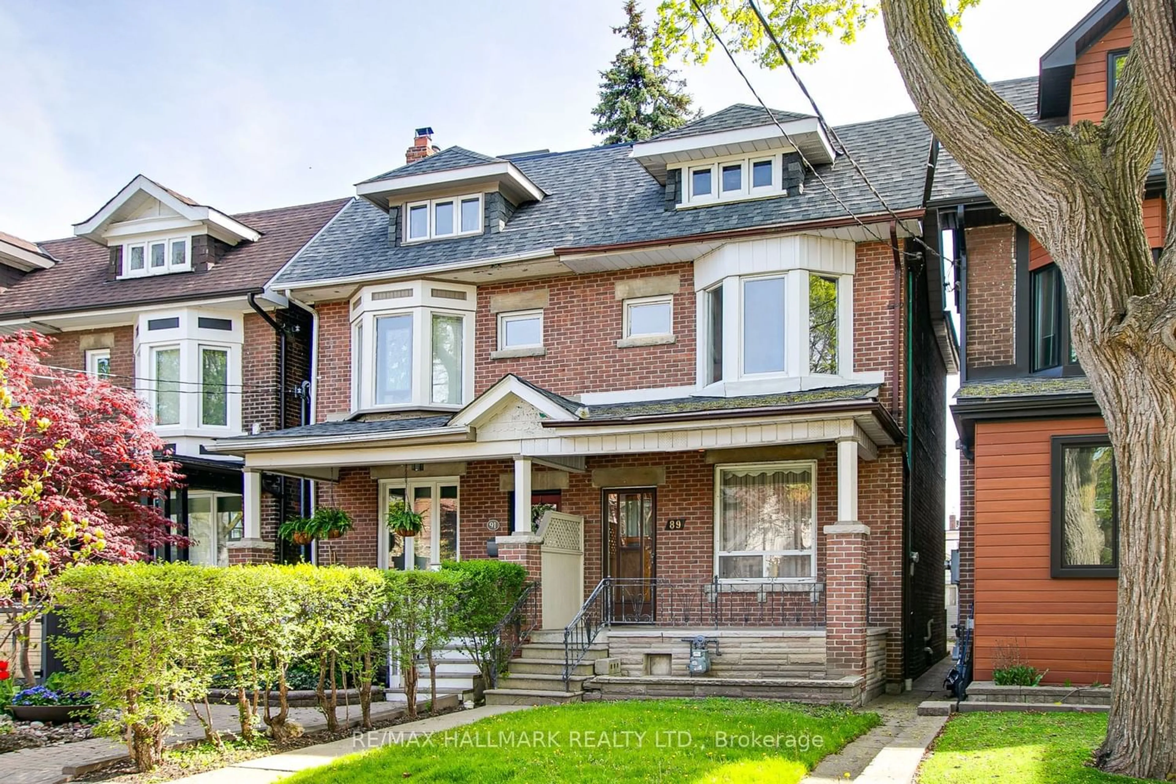 Home with brick exterior material for 89 Langford Ave, Toronto Ontario M4J 3E5