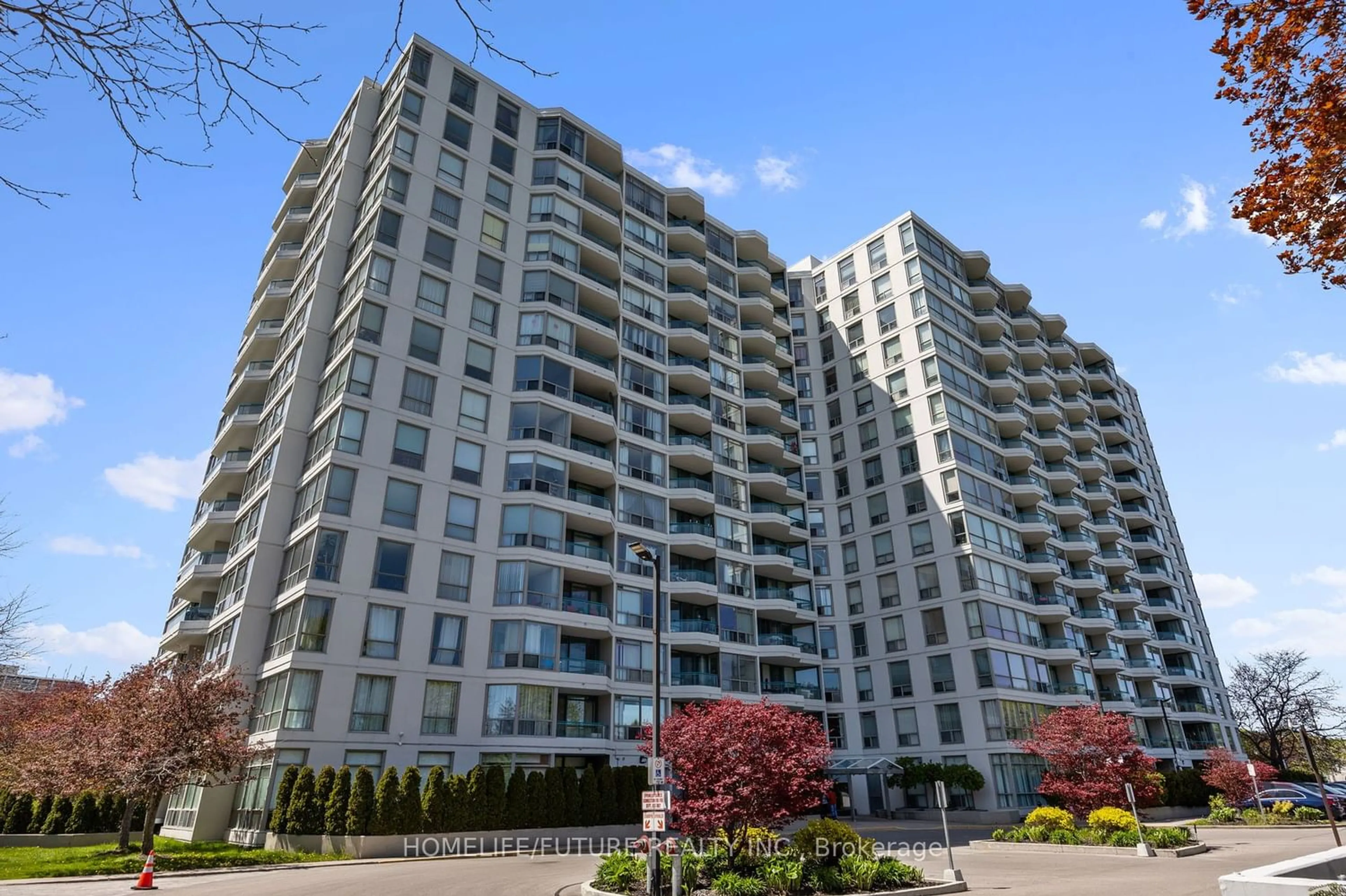 A pic from exterior of the house or condo for 4727 Sheppard Ave #213, Toronto Ontario M1S 5B3