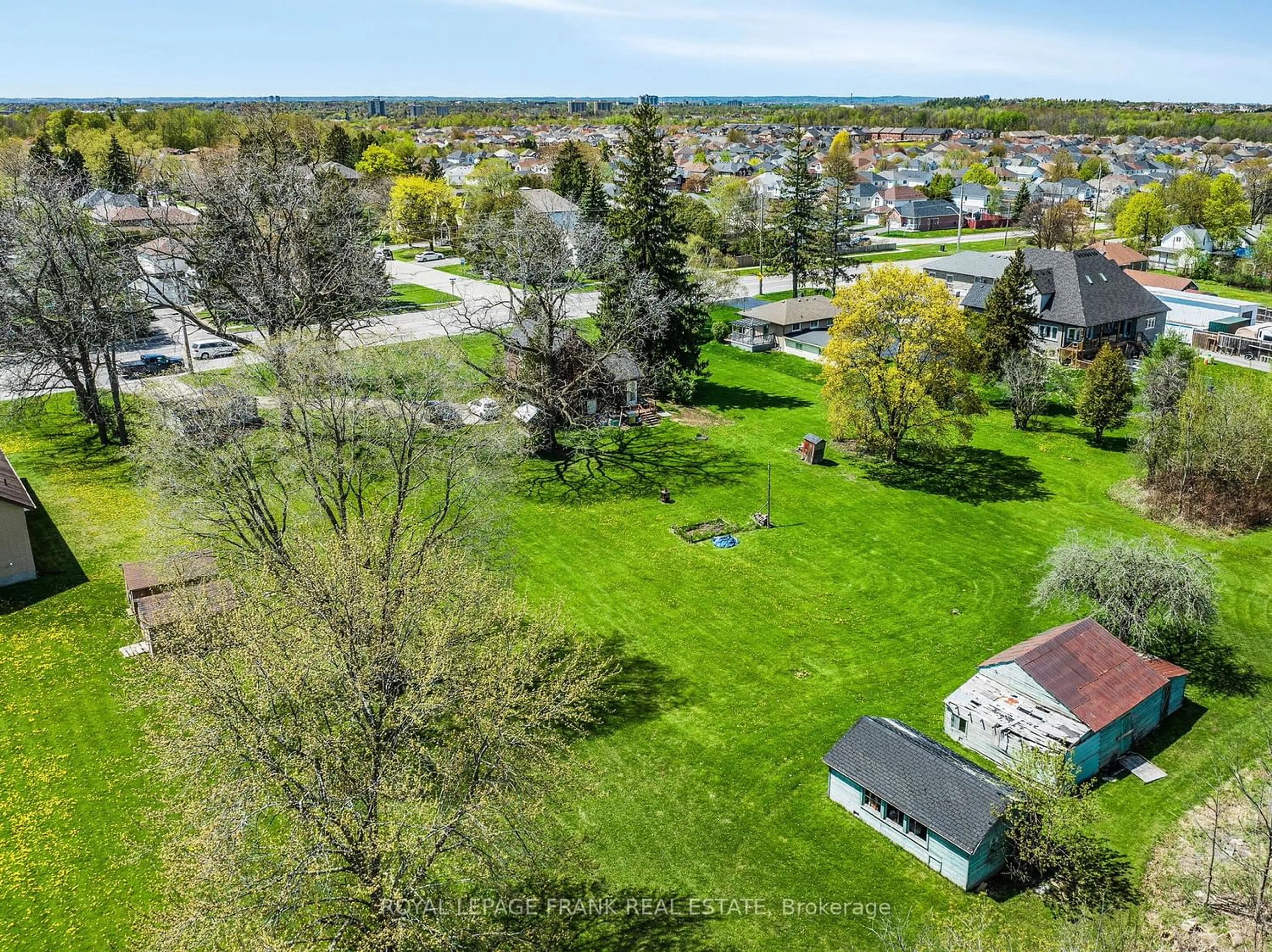 Lakeview for 411 Townline Rd, Clarington Ontario L1E 2J4