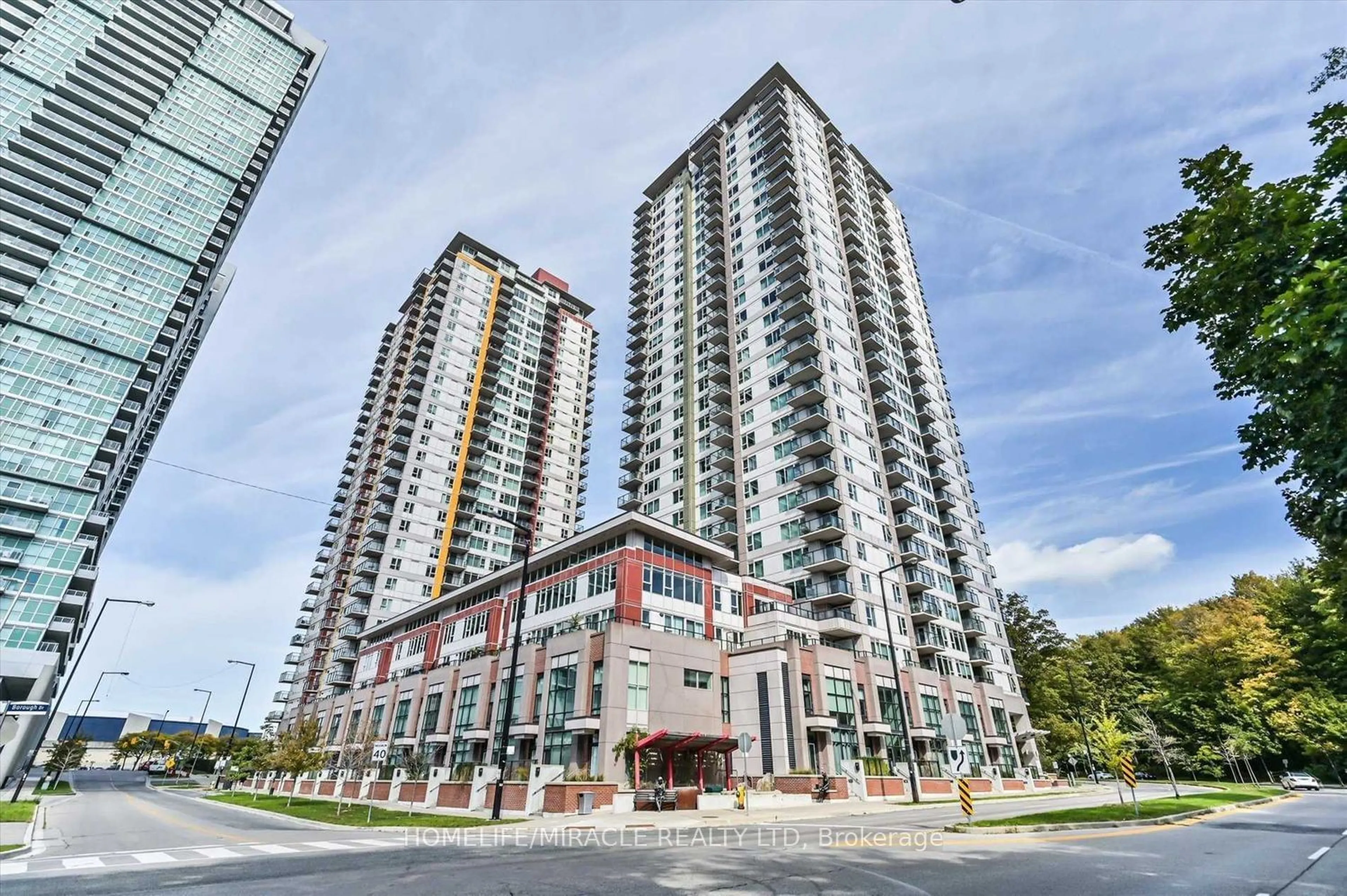 A pic from exterior of the house or condo for 25 Town Centre Crt #1506, Toronto Ontario M1P 0B4