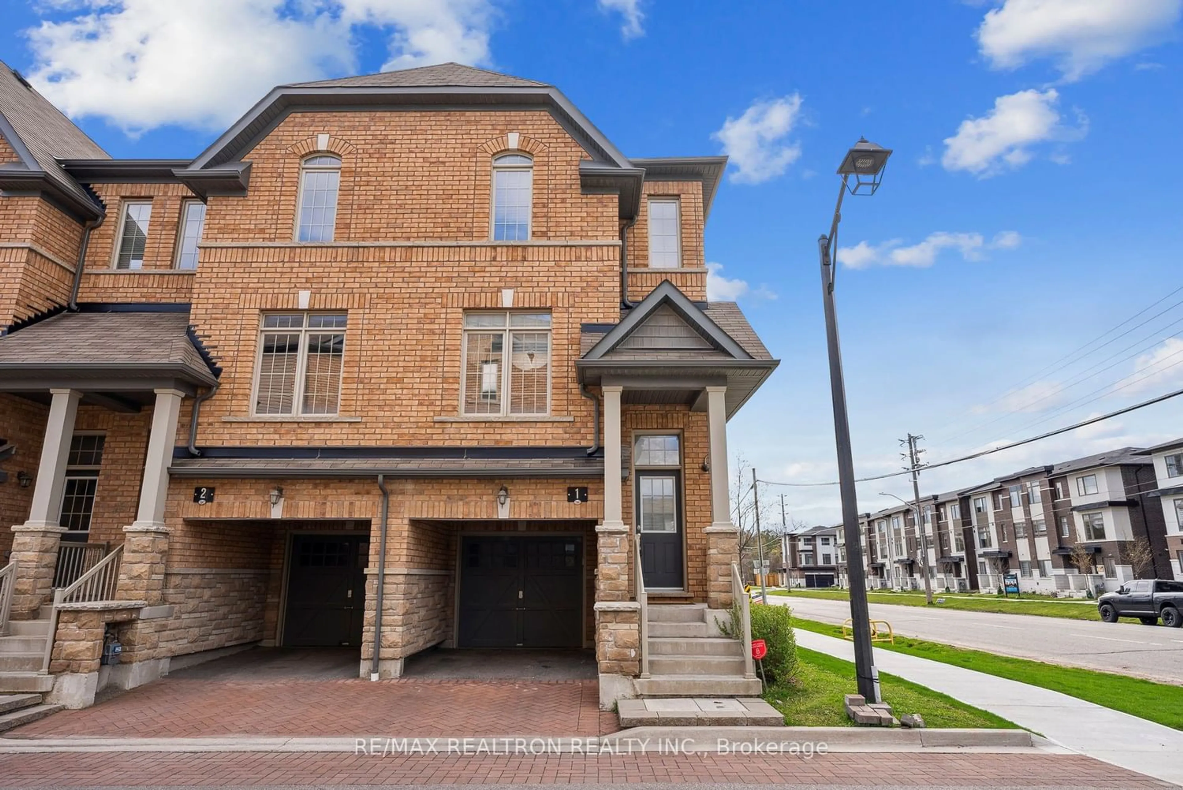 A pic from exterior of the house or condo for 285 Finch Ave #1, Pickering Ontario L1V 7H6
