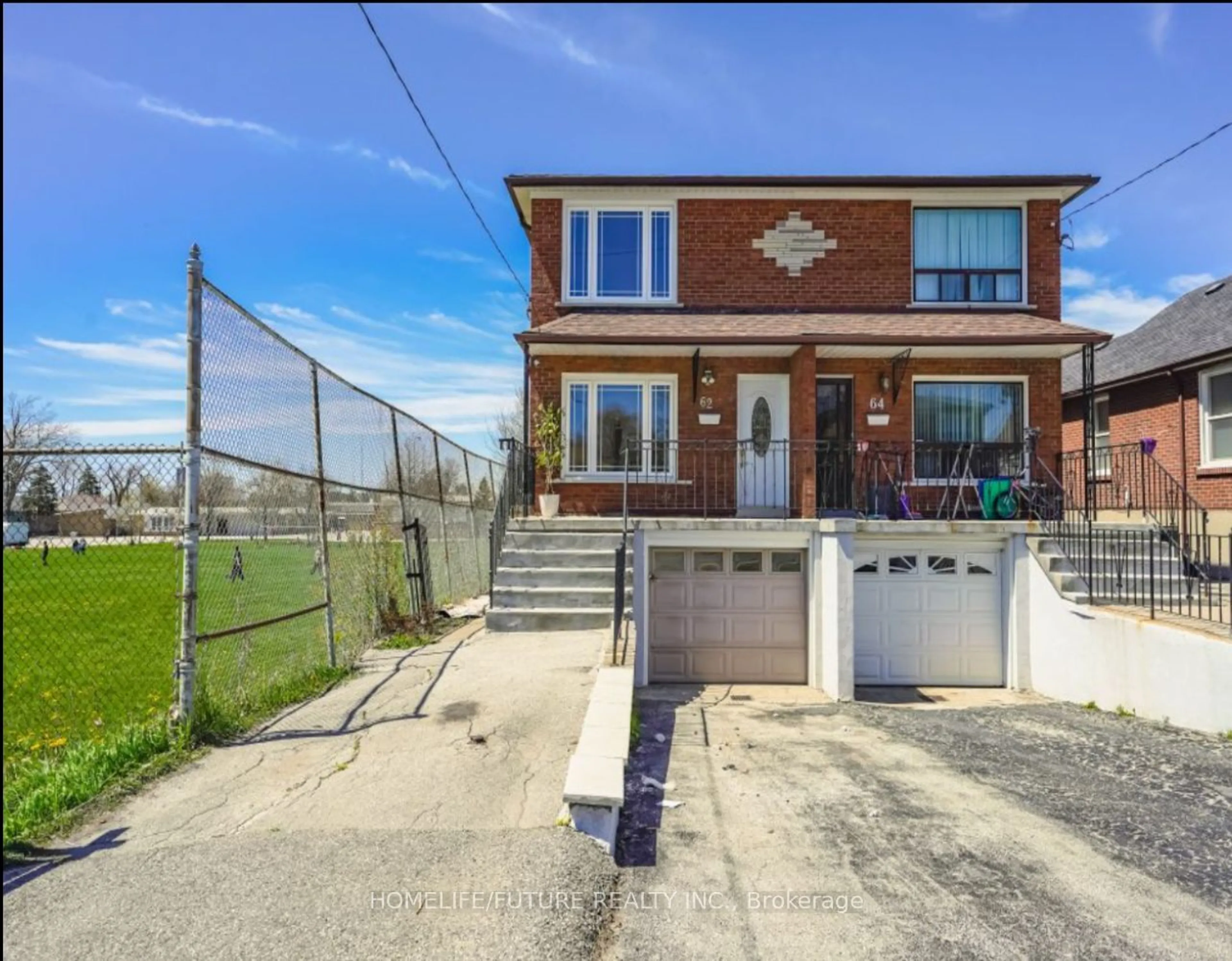 Frontside or backside of a home for 62 North Edgely Ave, Toronto Ontario M1K 1T7
