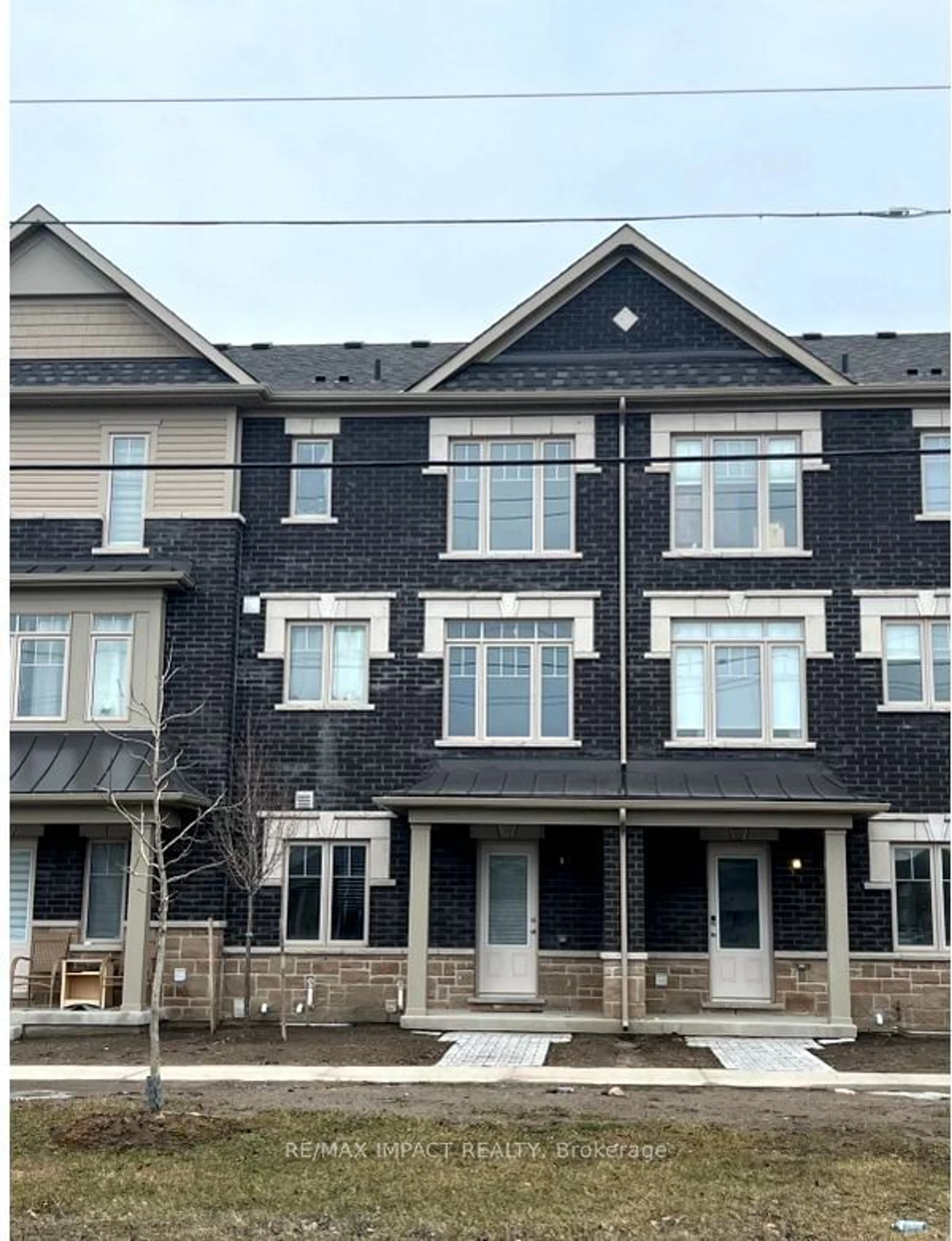 A pic from exterior of the house or condo for 106 Ambereen Pl, Clarington Ontario L1C 0S1