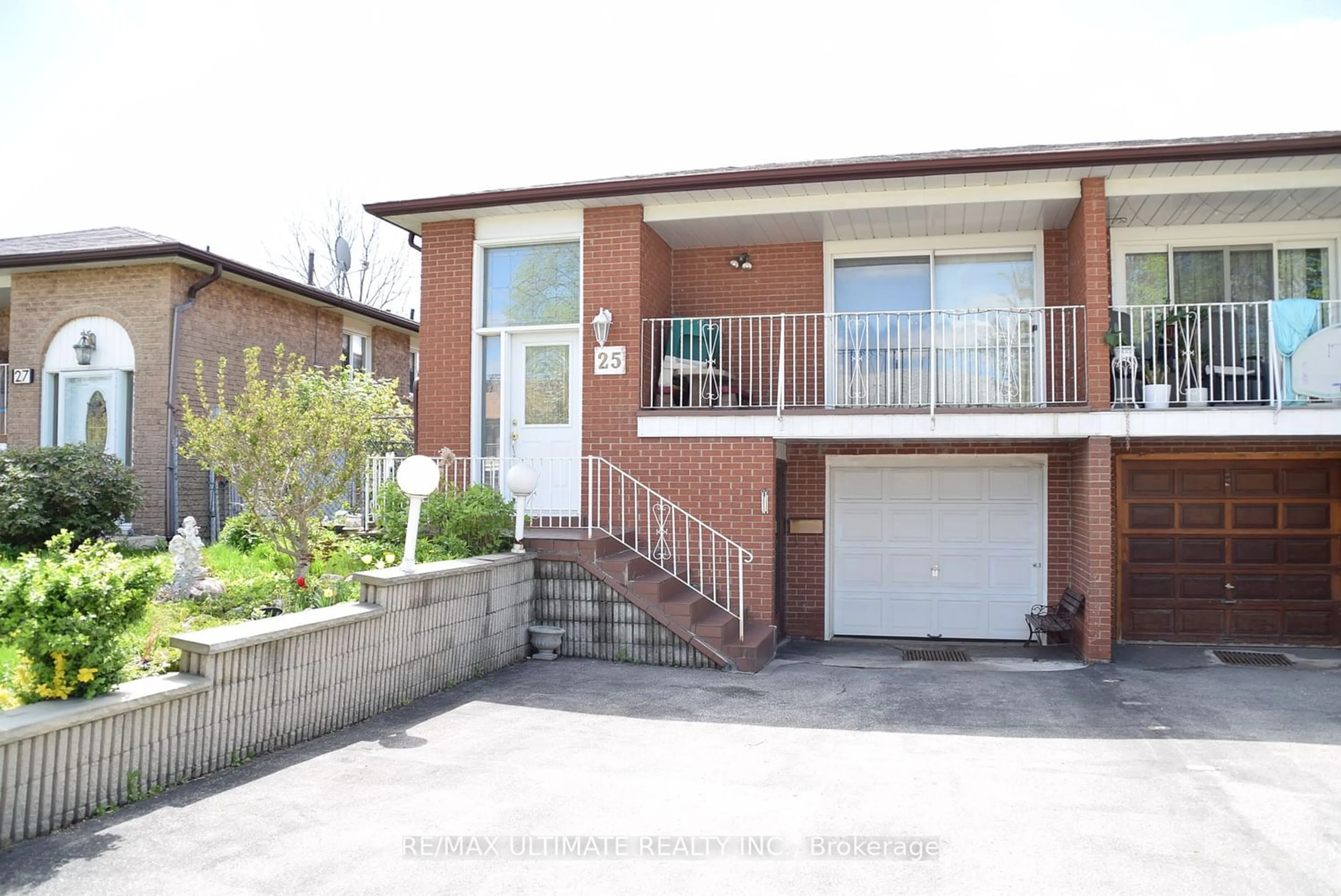 Frontside or backside of a home for 25 Lenthall Ave, Toronto Ontario M1B 2C7