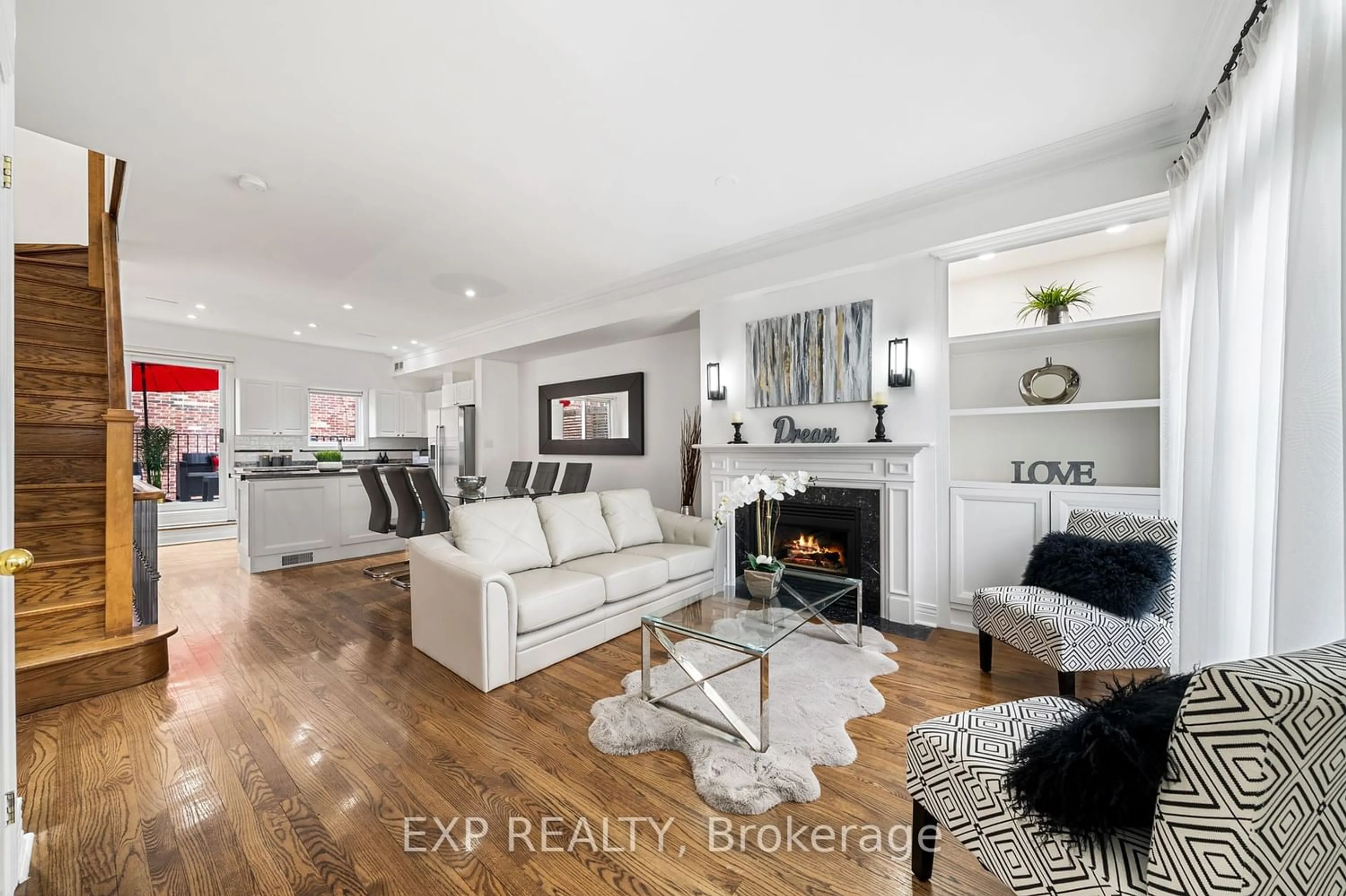 Living room for 65 Woodbine Ave, Toronto Ontario M4L 3P1
