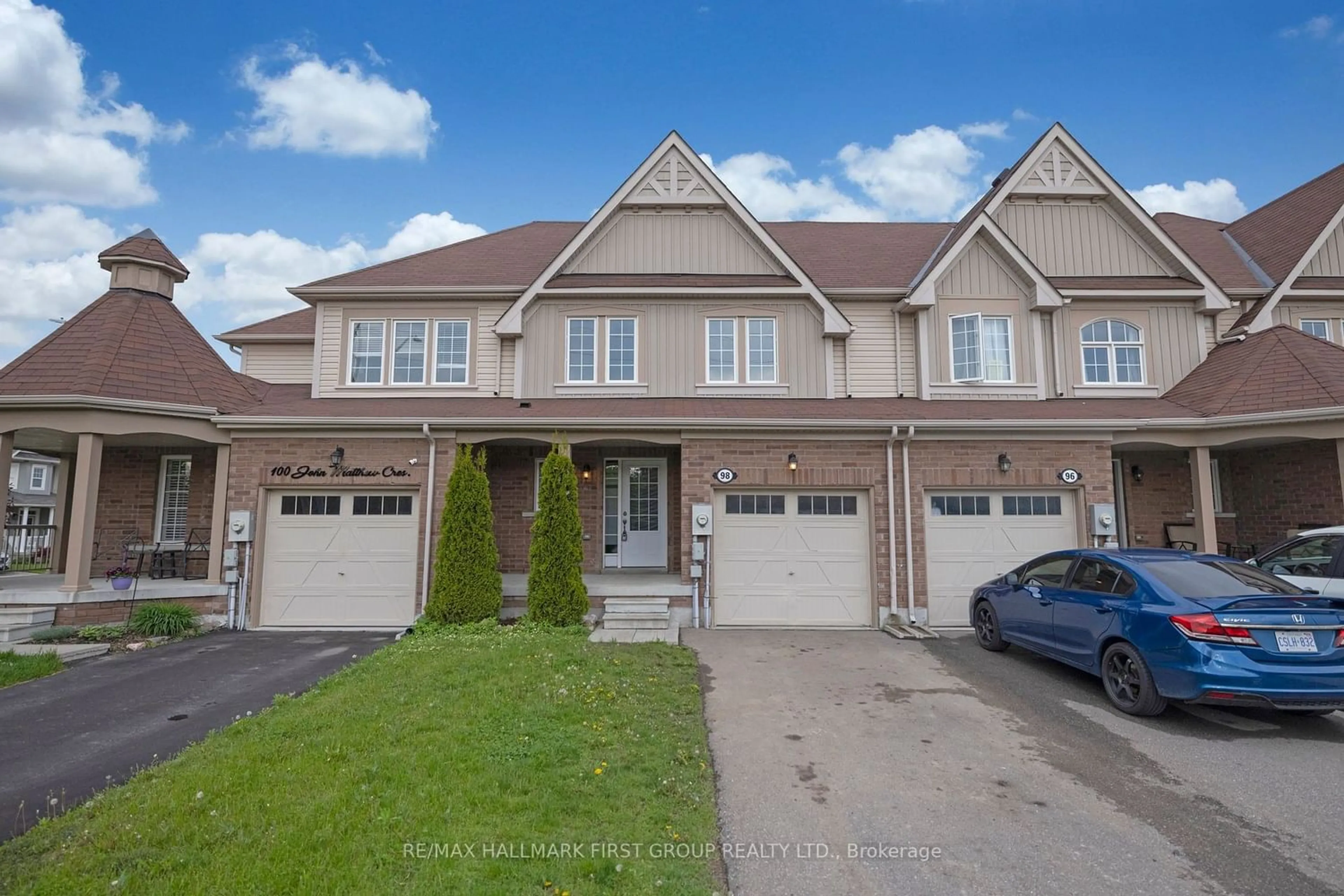 A pic from exterior of the house or condo for 98 John Matthew Cres, Clarington Ontario L1C 0S6