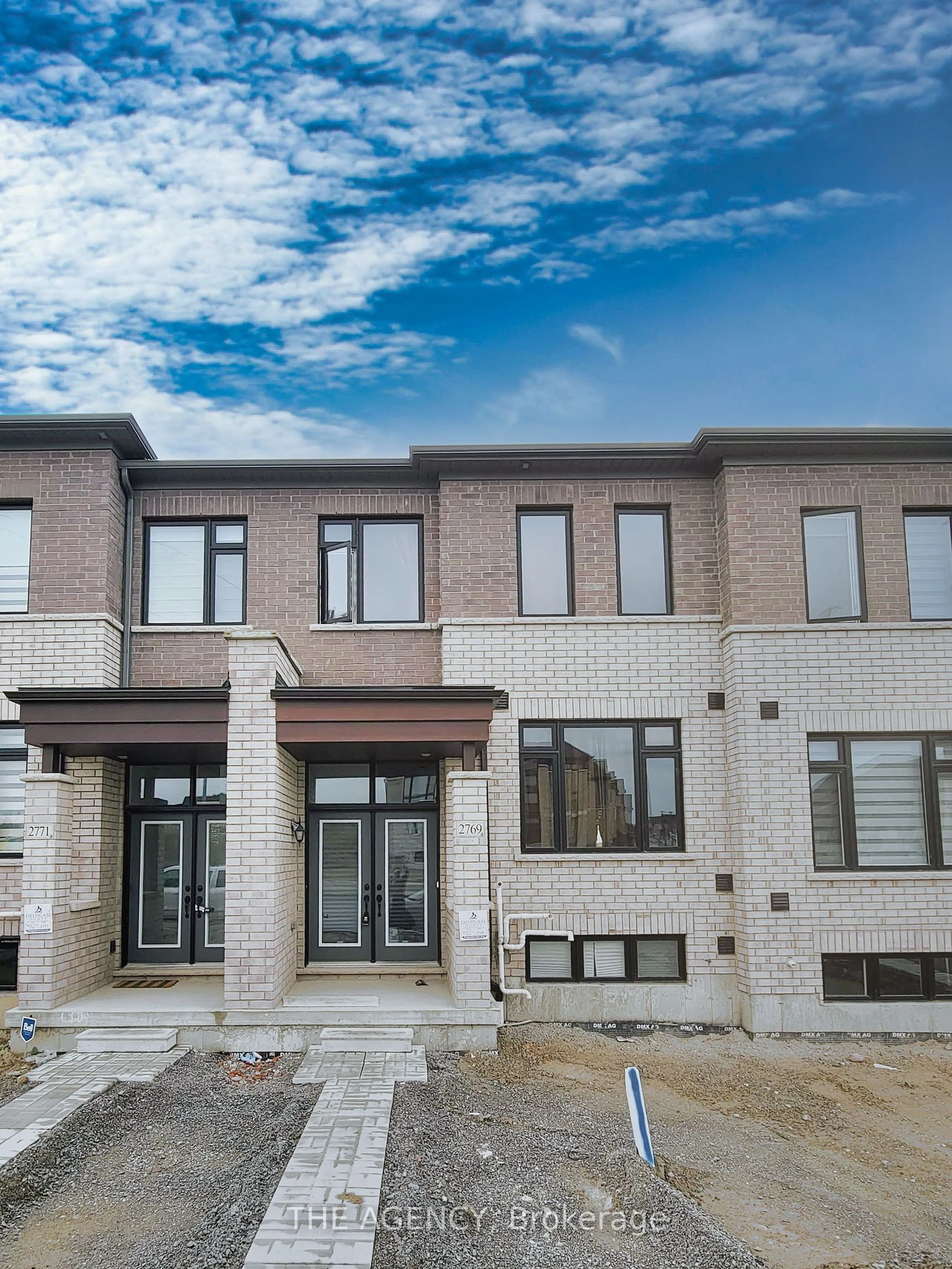 Home with brick exterior material for 2769 Peter Matthews Dr, Pickering Ontario L1X 2R2