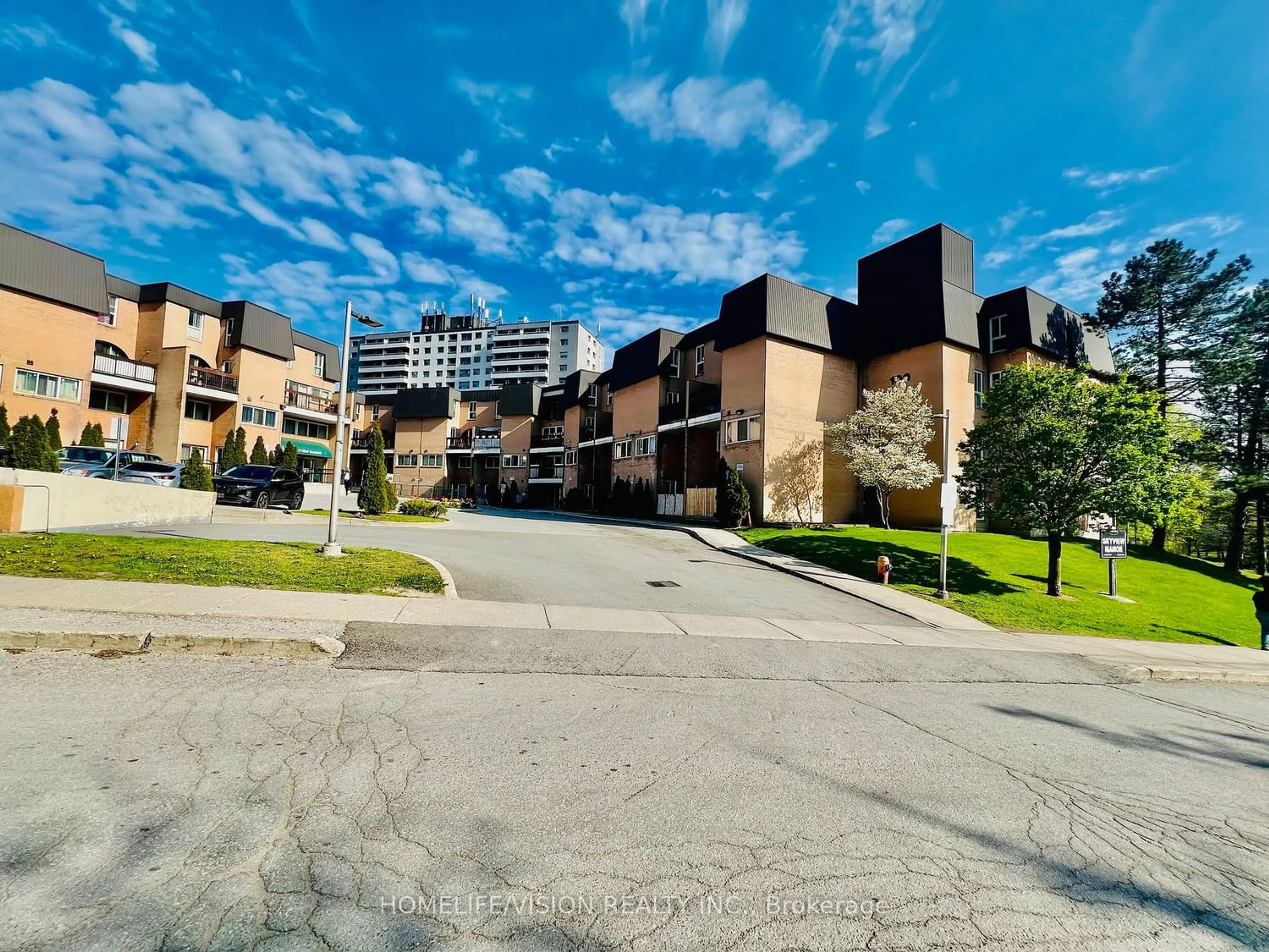 A pic from exterior of the house or condo for 100 Mornelle Crt #1094, Toronto Ontario M1E 4X2