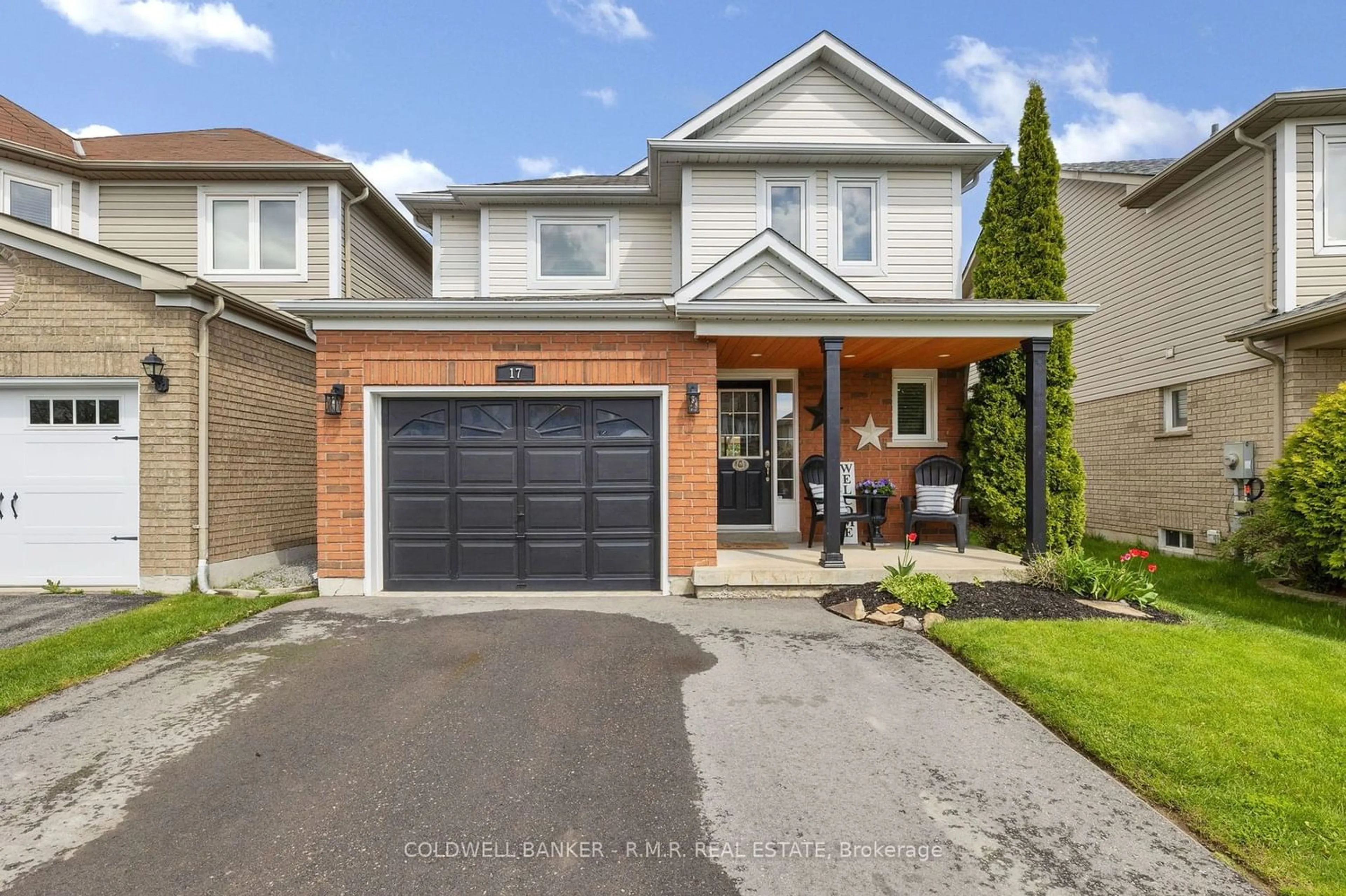 Frontside or backside of a home for 17 Winchurch Dr, Scugog Ontario L9L 1T6