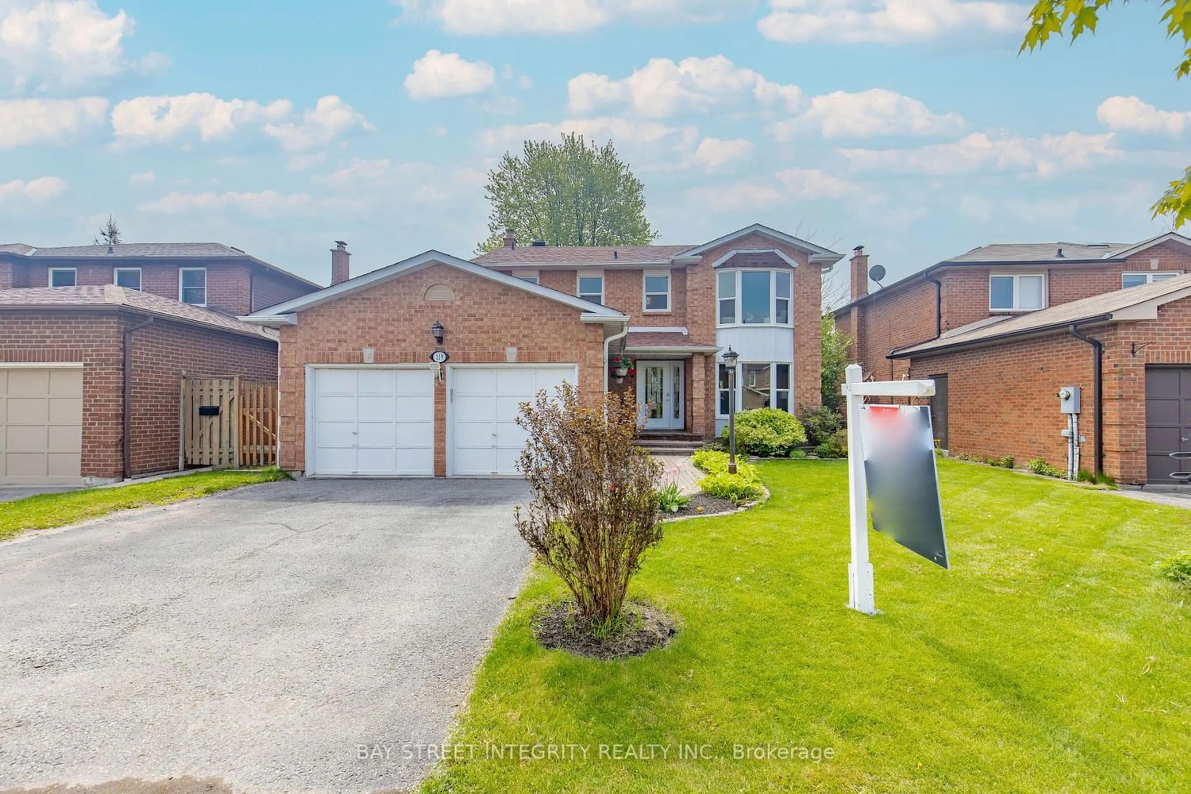 Frontside or backside of a home for 119 Rollo Dr, Ajax Ontario L1S 7C1