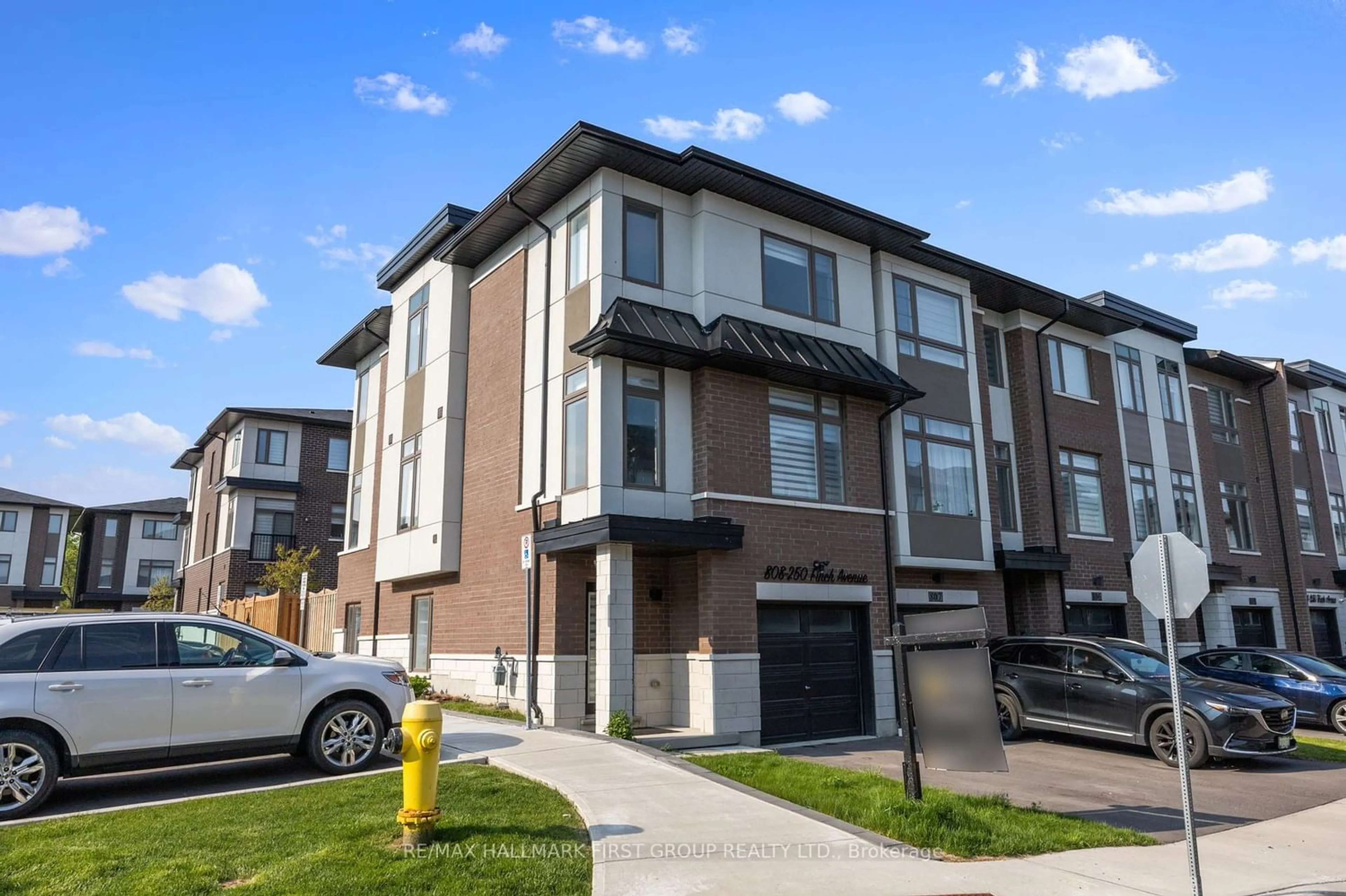 A pic from exterior of the house or condo for 250 Finch Ave #808, Pickering Ontario L1V 0G6