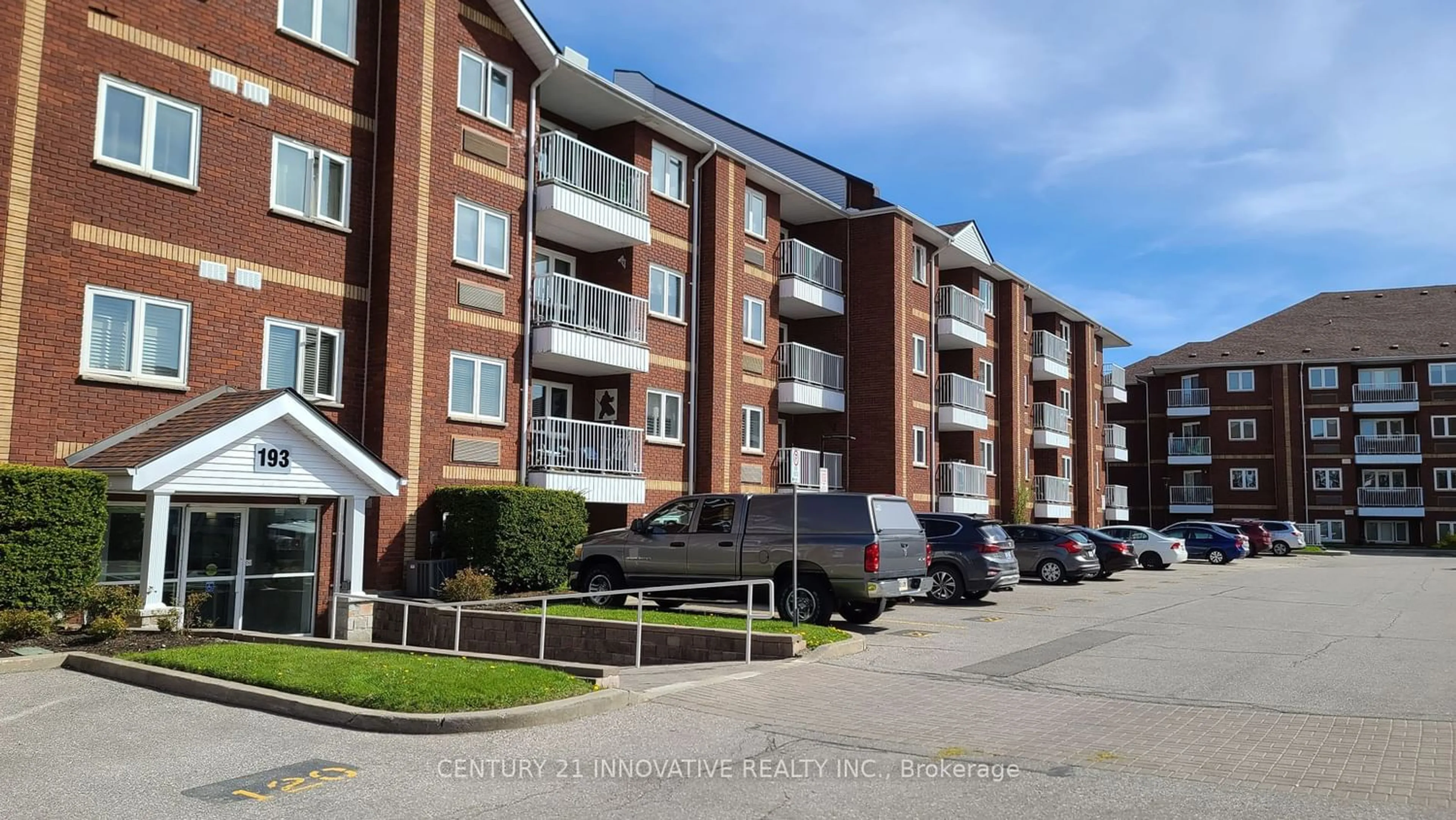 A pic from exterior of the house or condo for 193 Lake Drive Way #206, Ajax Ontario L1S 7H8