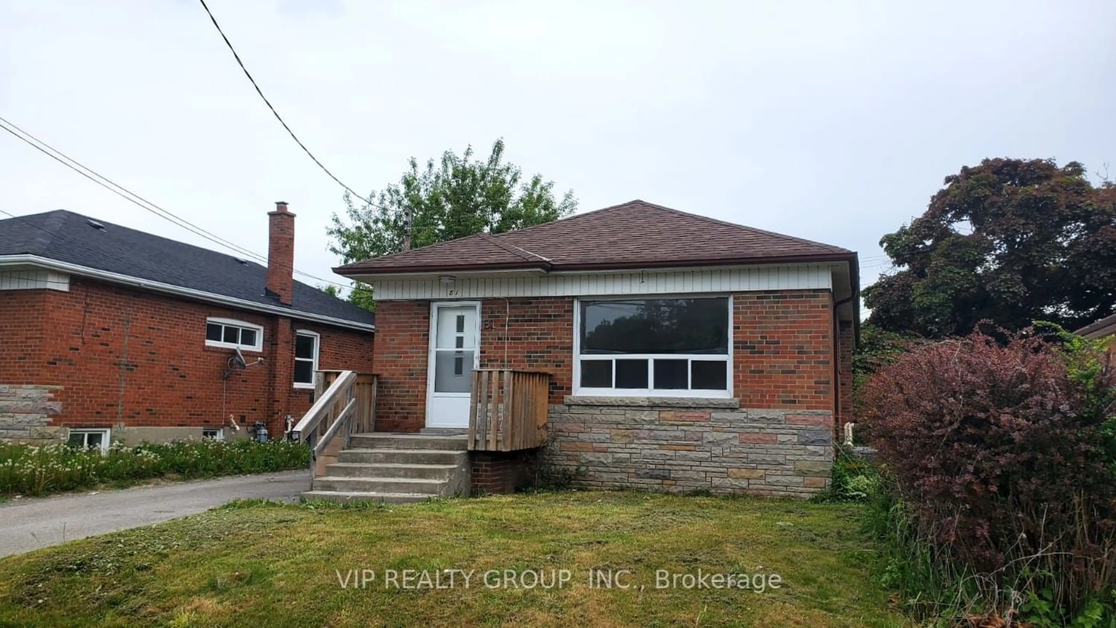 Frontside or backside of a home for 81 Cornwallis Dr, Toronto Ontario M1P 1H6
