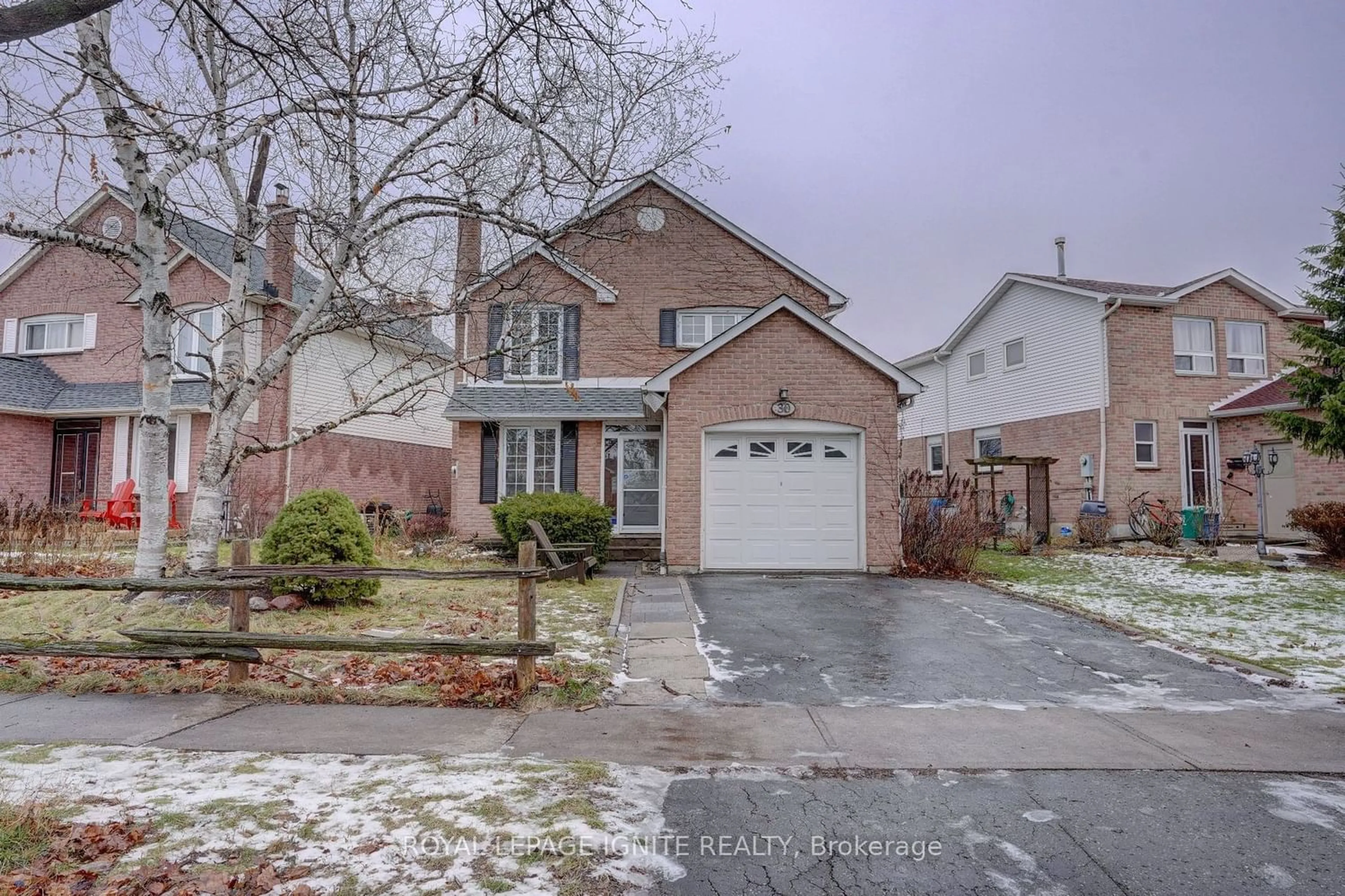 Frontside or backside of a home for 30 Bashford Rd, Ajax Ontario L1S 3Y2