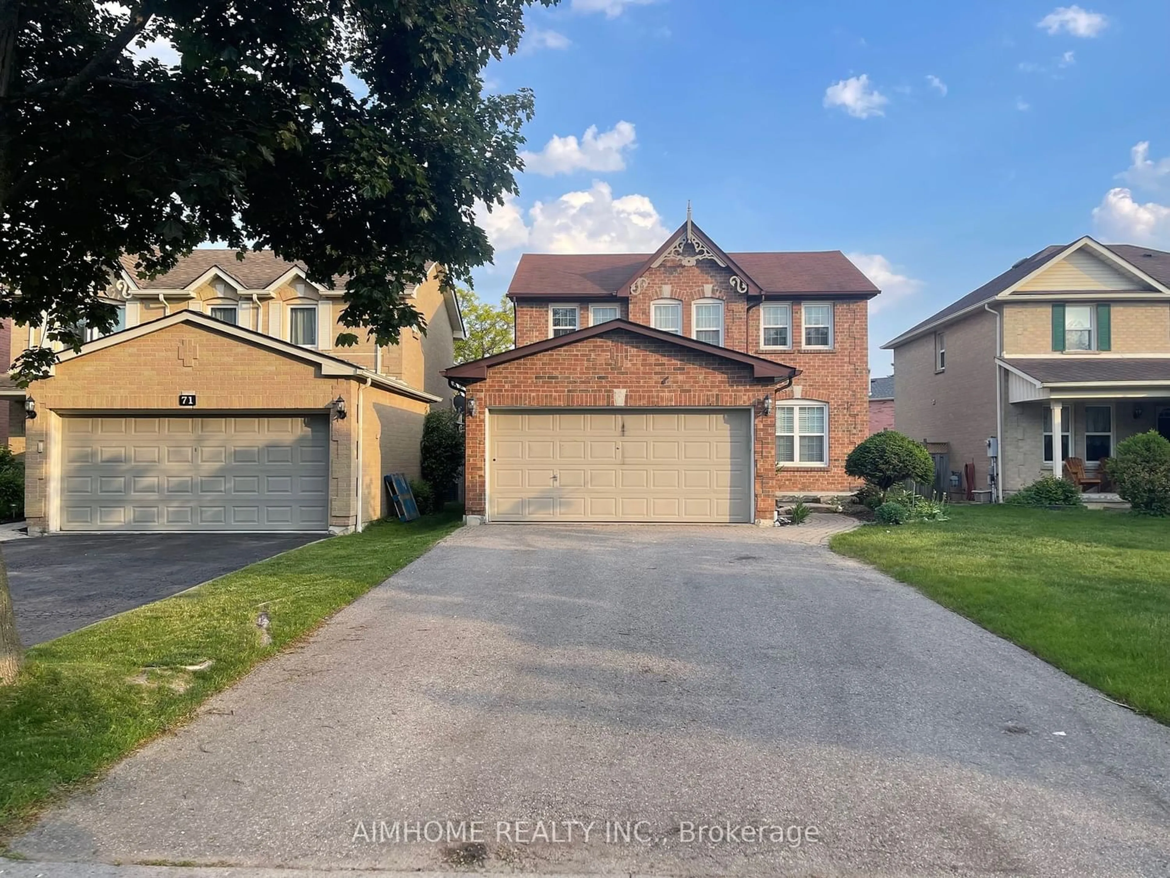 Frontside or backside of a home for 69 Noake Cres, Ajax Ontario L1T 3L7