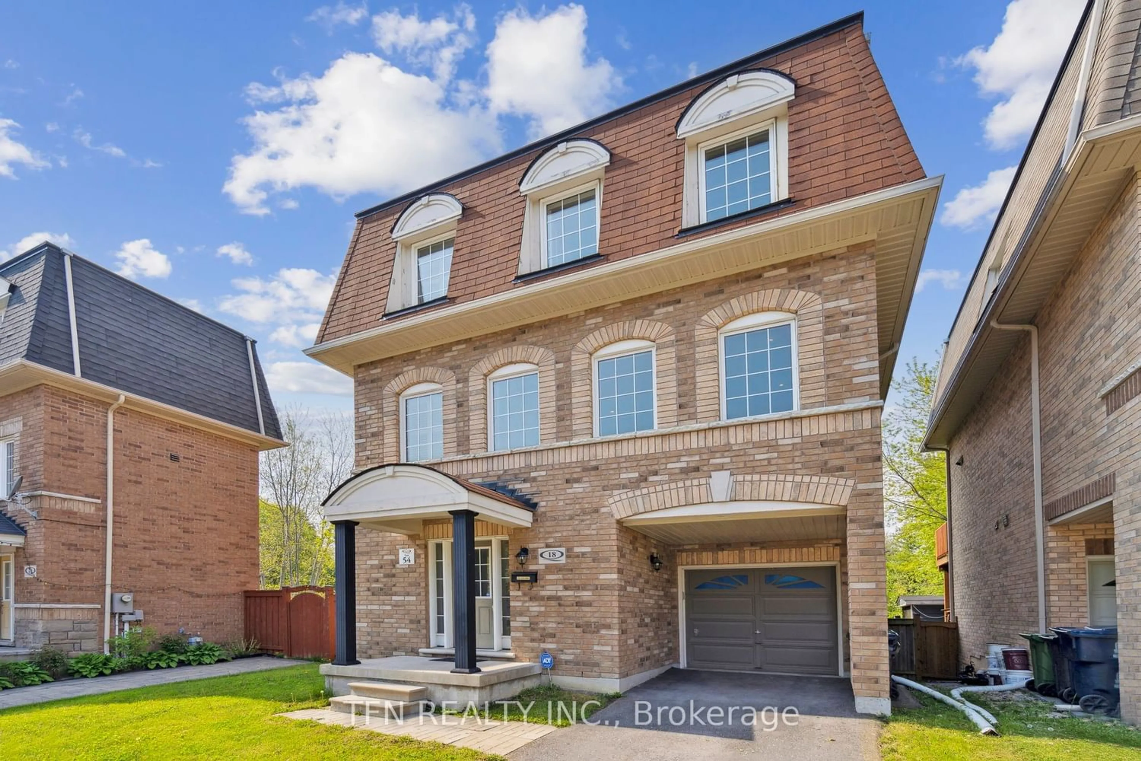 Home with brick exterior material for 18 Jeremiah Lane, Toronto Ontario M1J 0A4