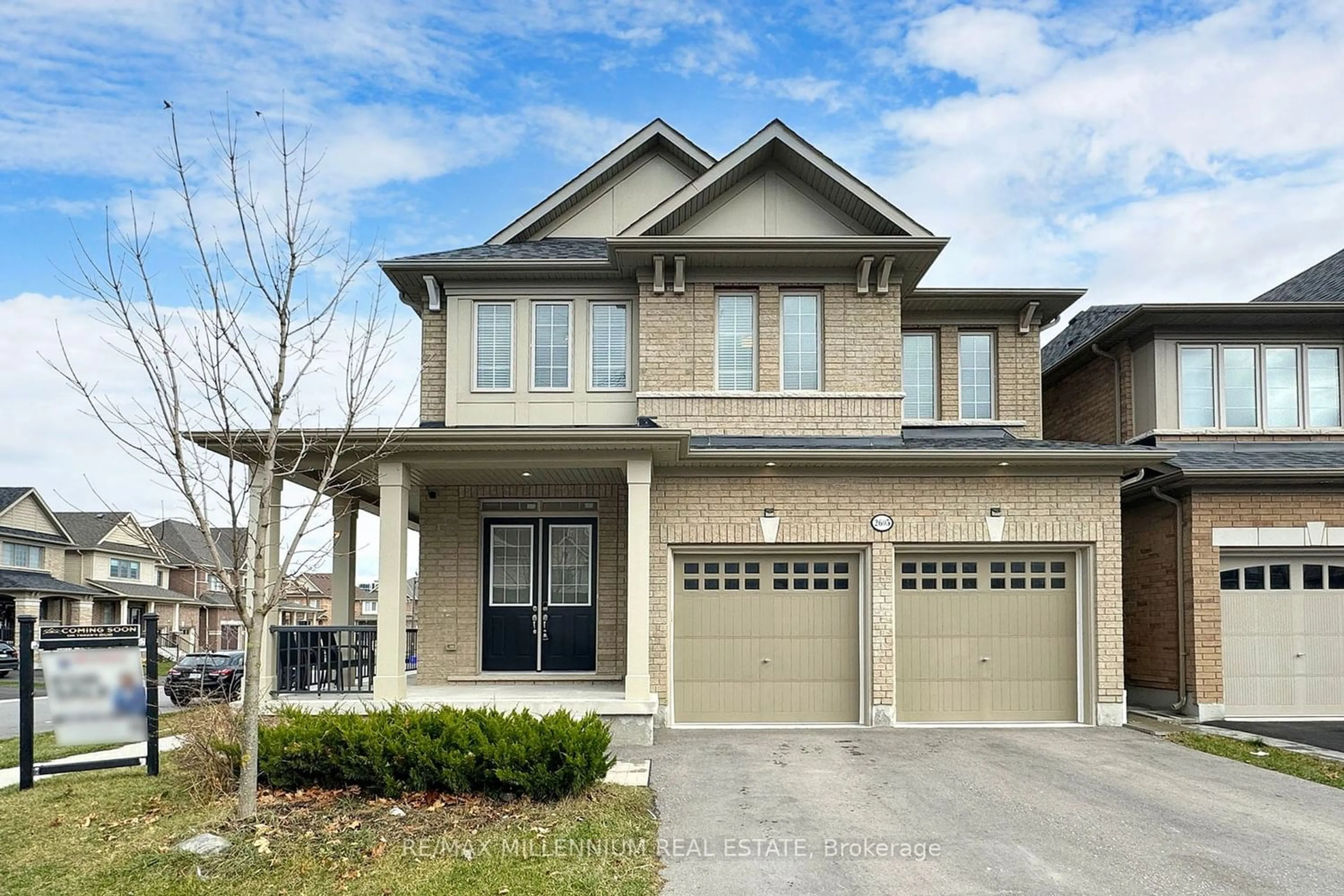 Frontside or backside of a home for 2605 Craftsman Dr, Oshawa Ontario L1L 0M3