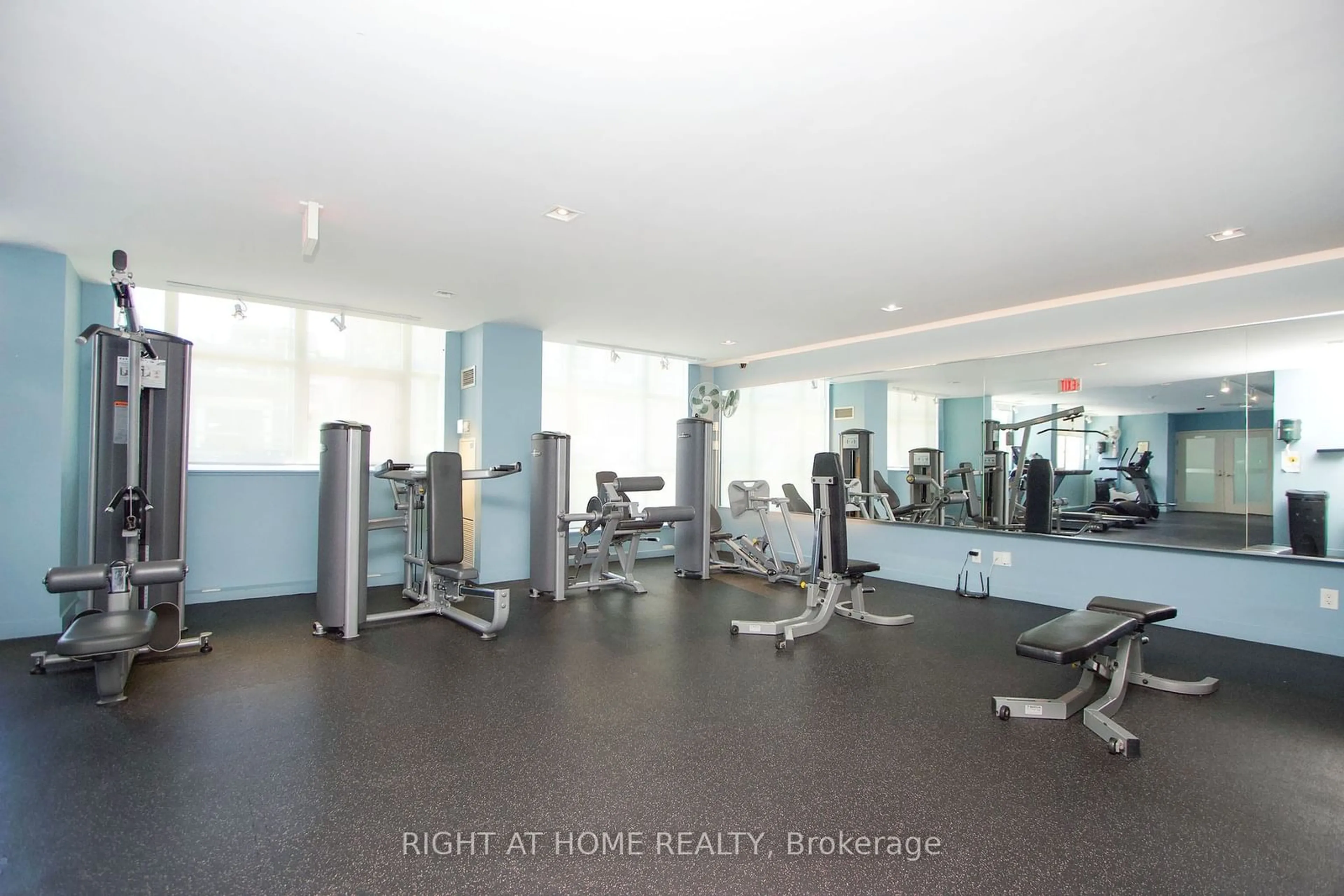 Gym or fitness room for 1600 Charles St #802, Whitby Ontario L1N 0G4