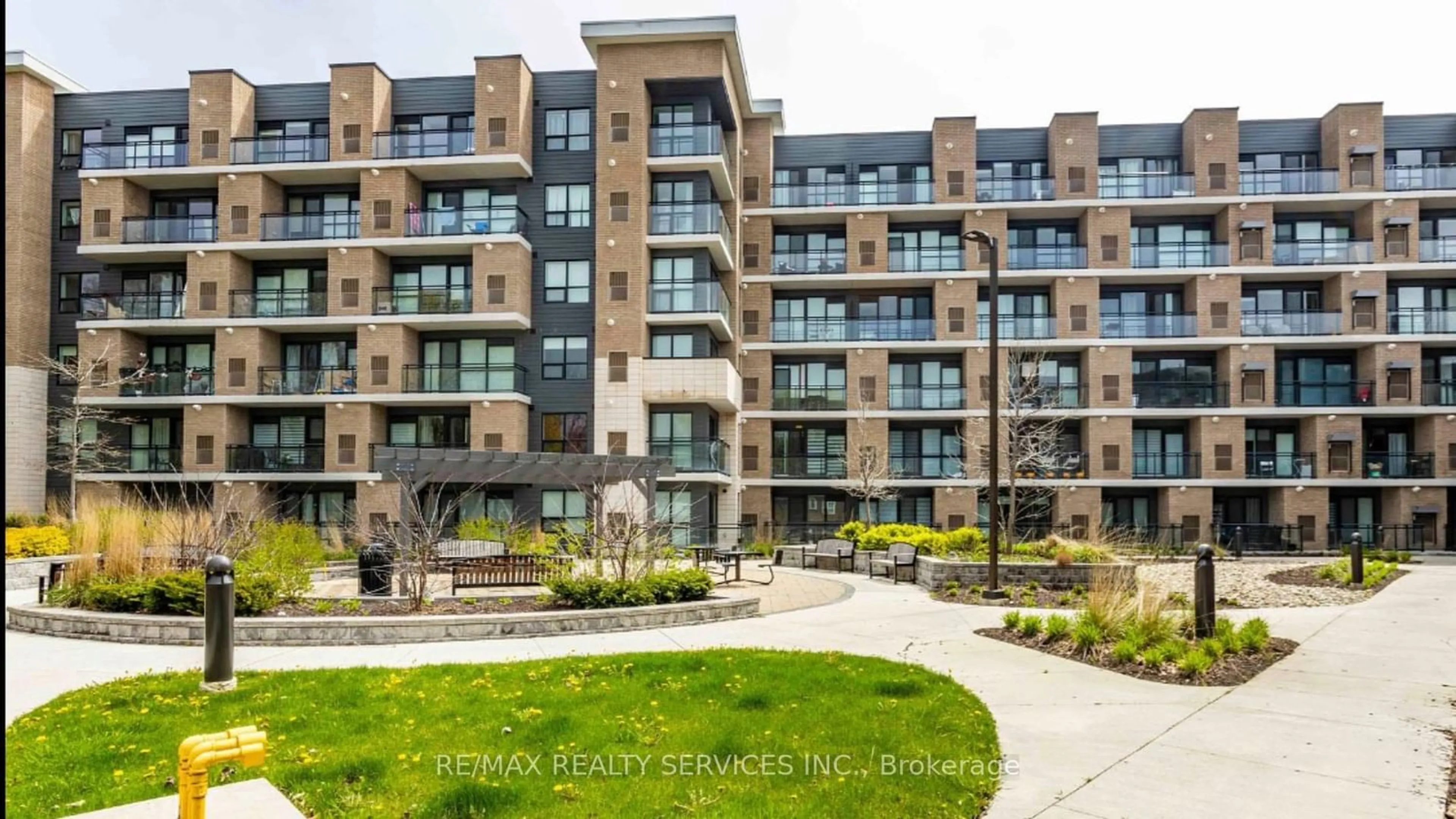 A pic from exterior of the house or condo for 1 Falaise Rd #113, Toronto Ontario M1E 0B9
