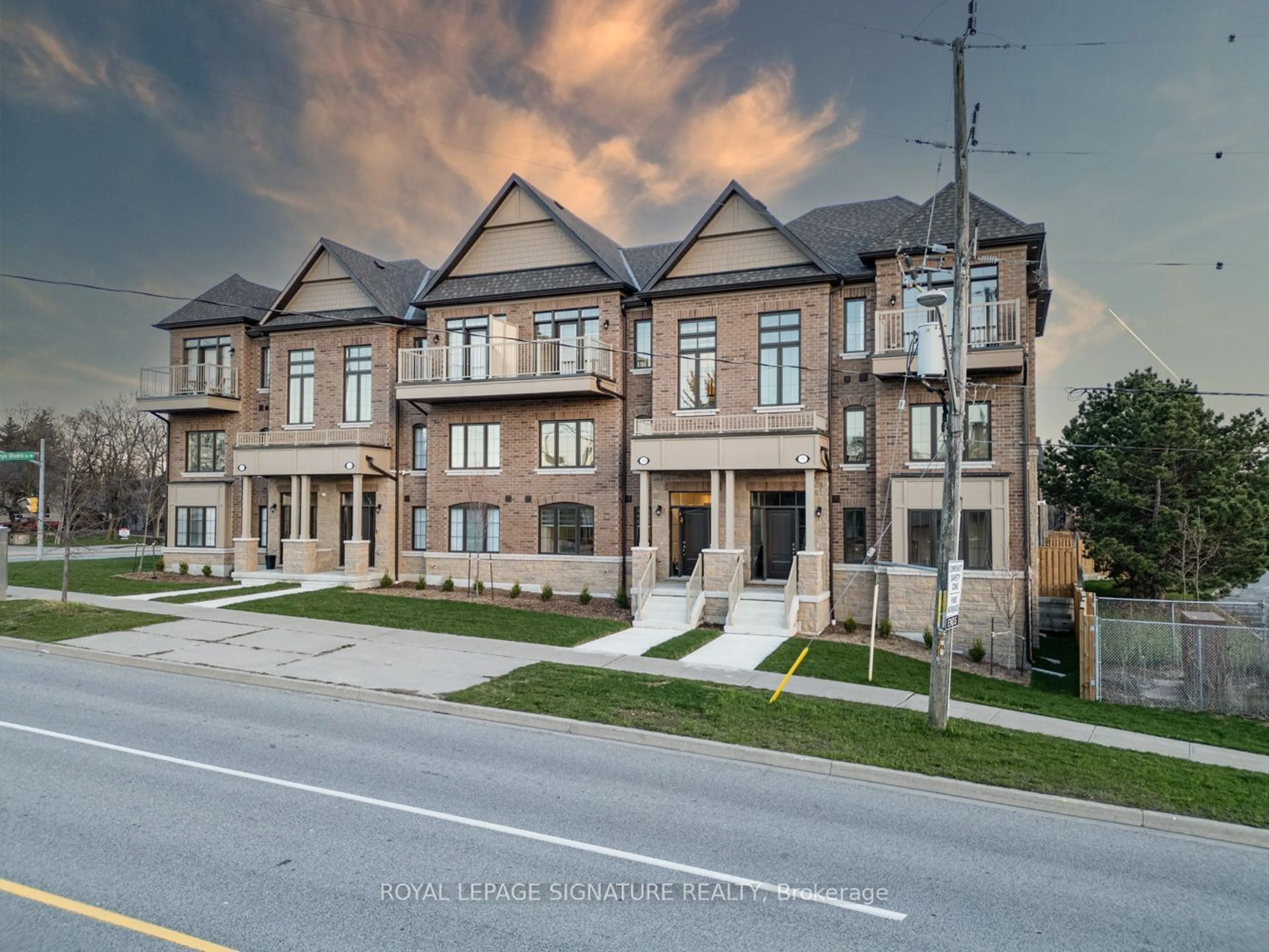 A pic from exterior of the house or condo for 1480 Altona Rd #10, Pickering Ontario L1V 1M3