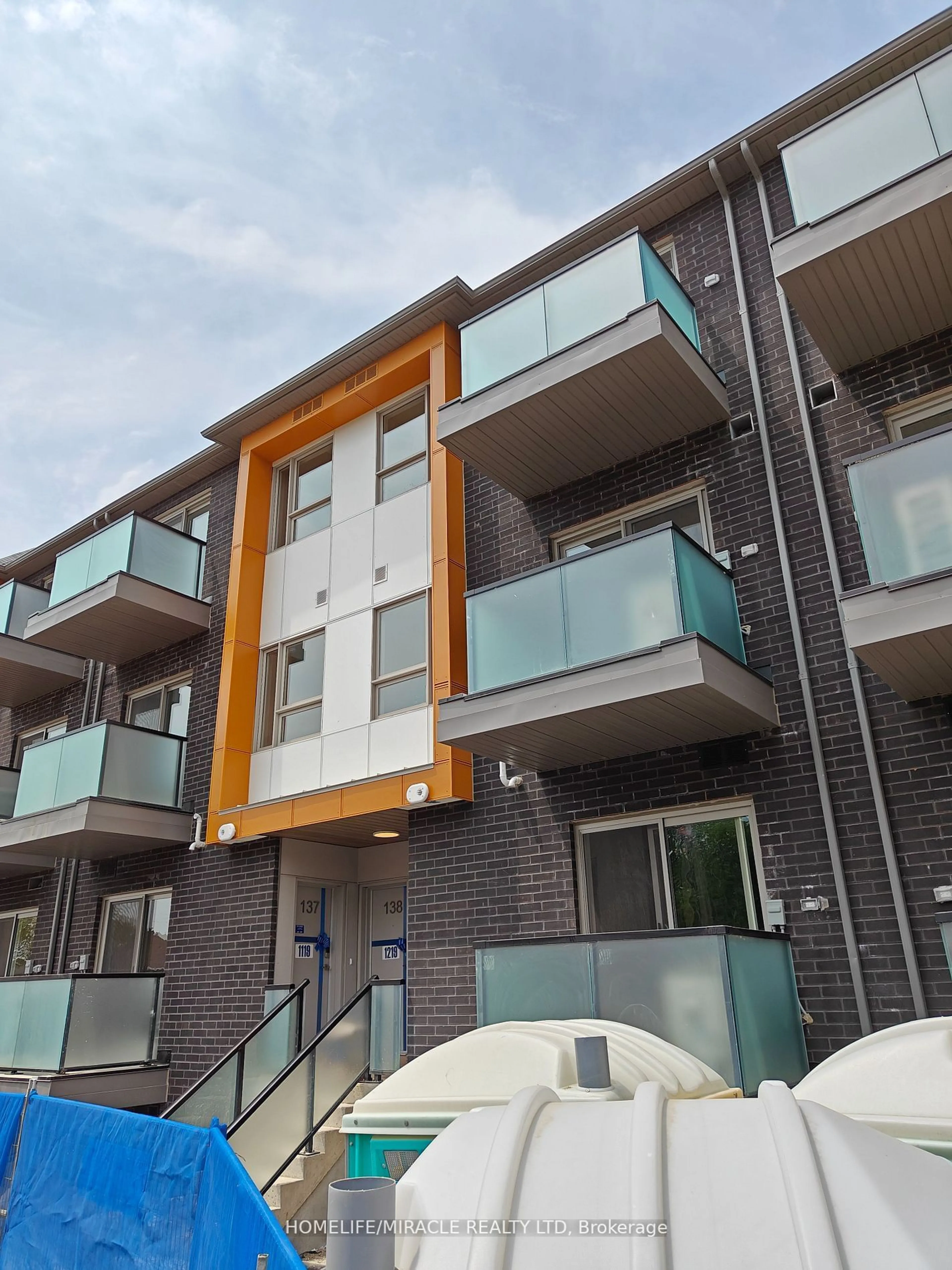 A pic from exterior of the house or condo for 1081 Danforth Rd #138, Toronto Ontario M1J 0B2