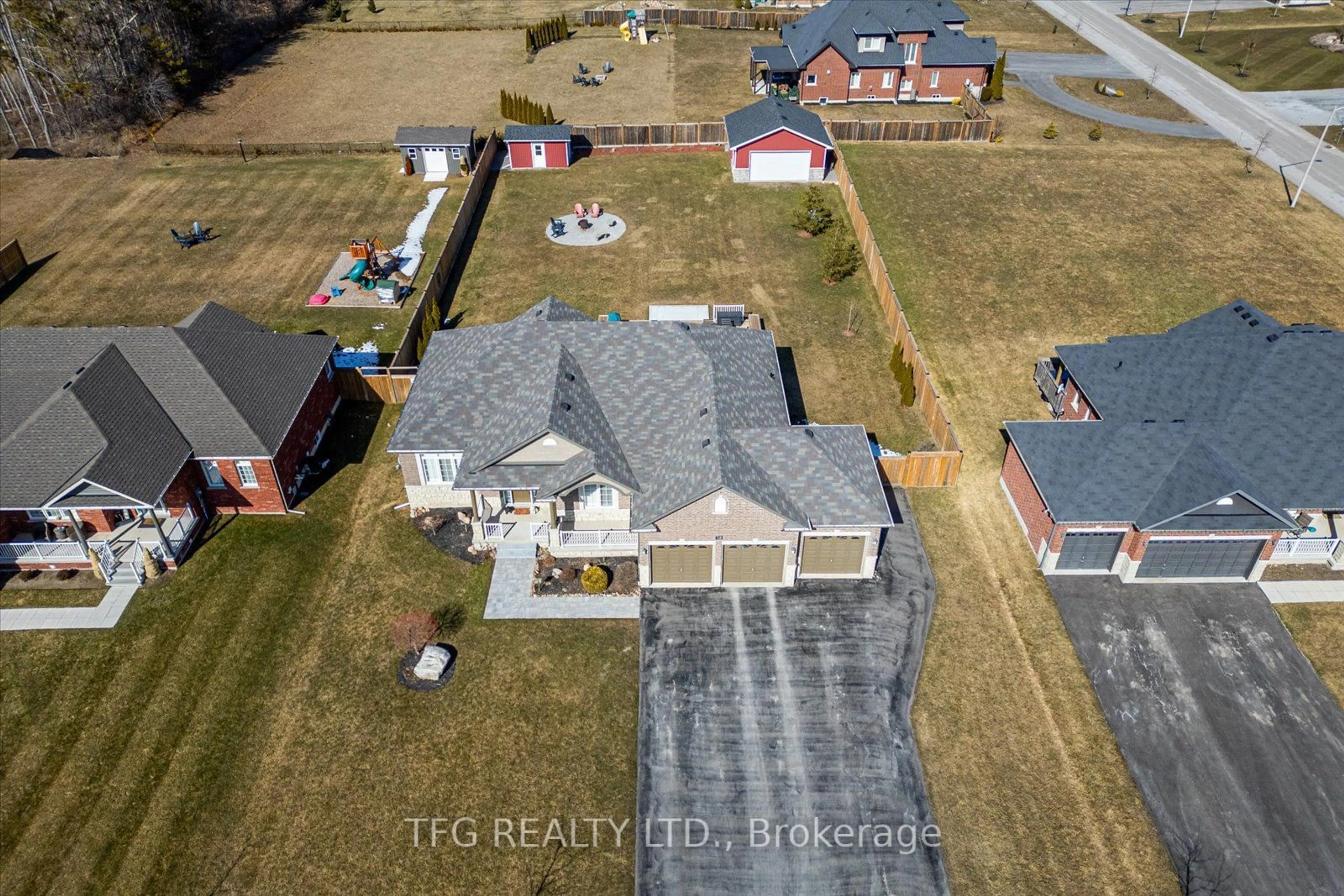 Frontside or backside of a home for 38 Charles Tilley Cres, Clarington Ontario L0A 1J0