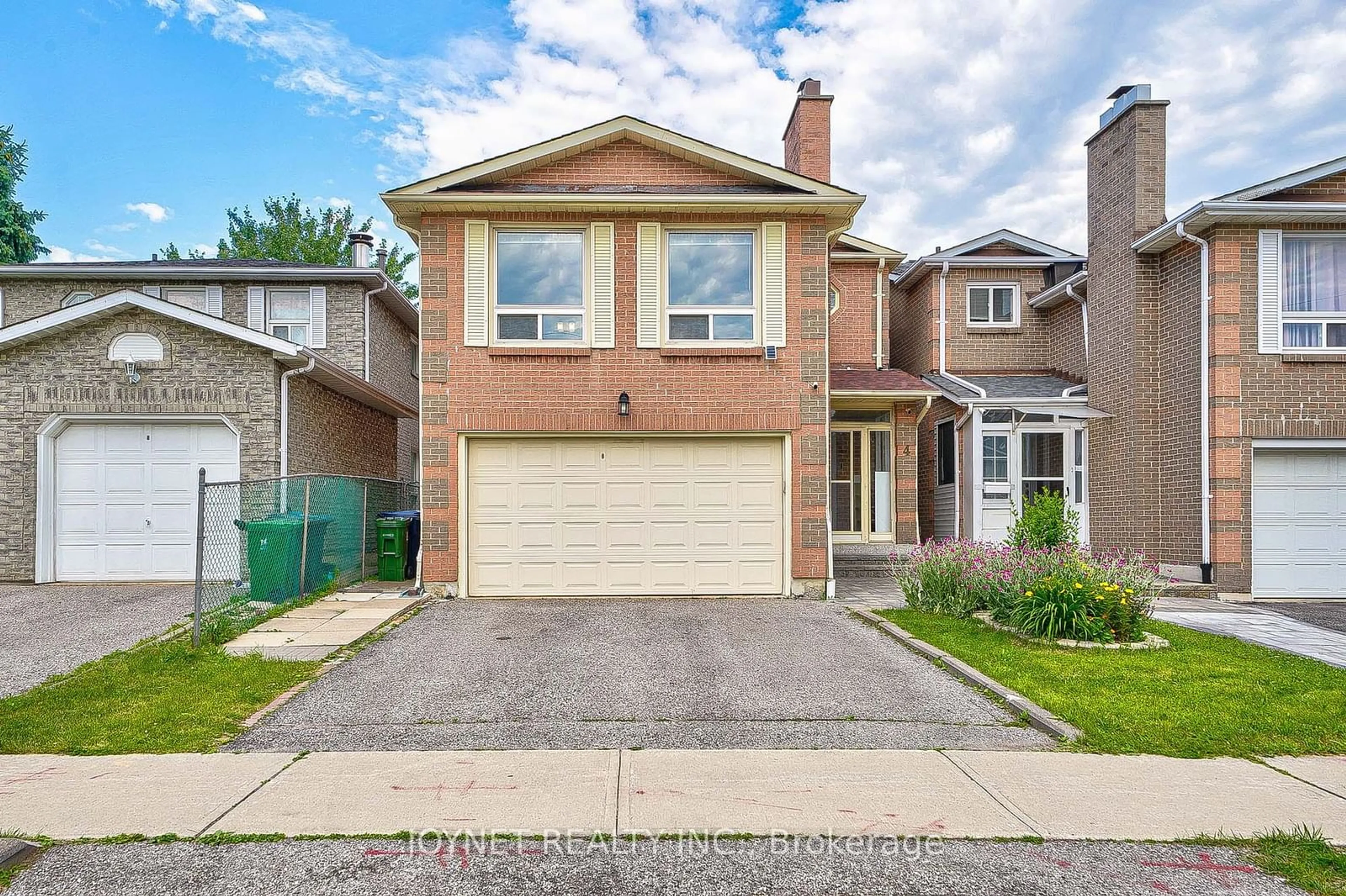 Frontside or backside of a home for 4 Ingleton Blvd, Toronto Ontario M1V 3M1