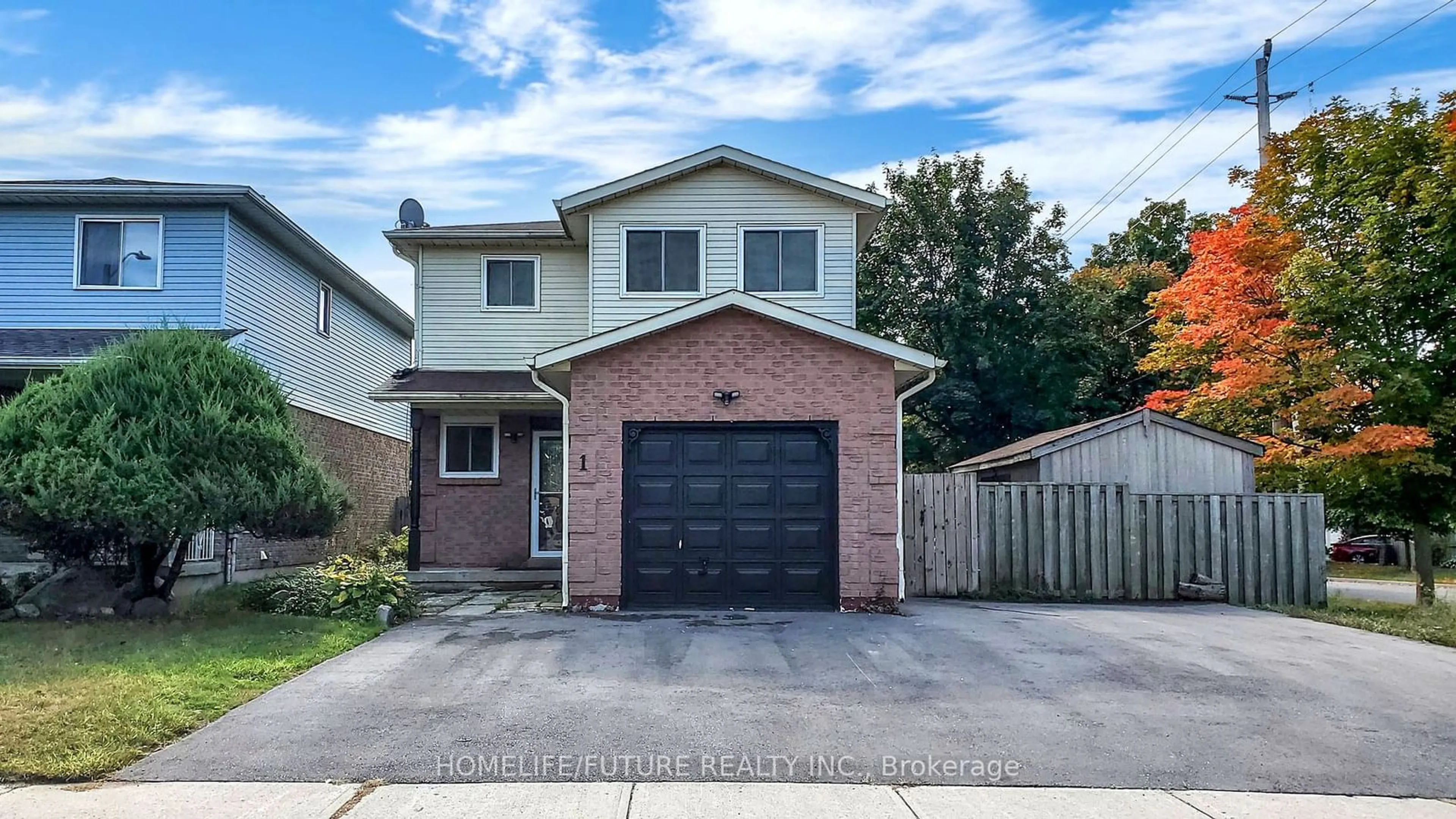 Frontside or backside of a home for 1 Hartsfield Dr, Clarington Ontario L1E 1M7