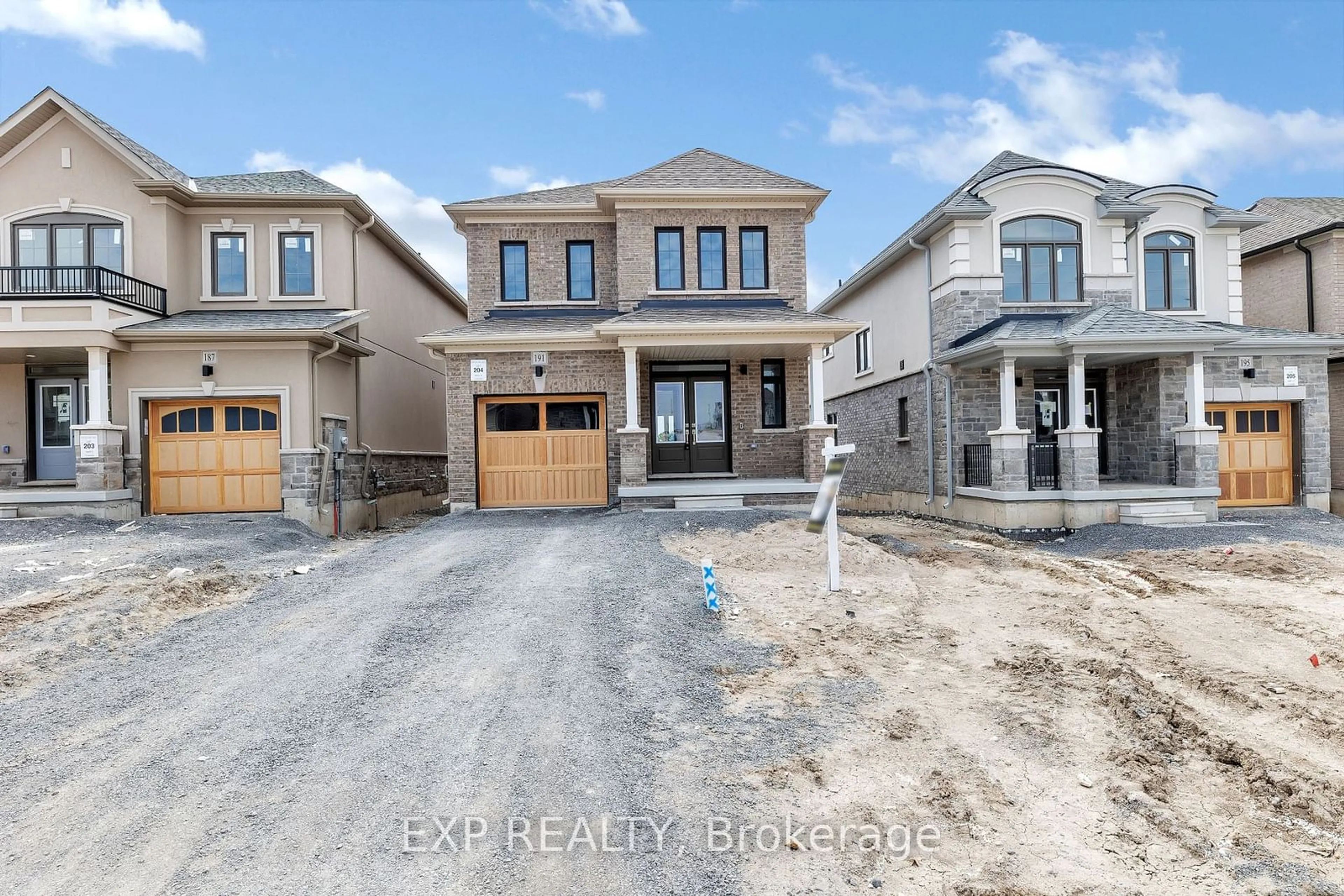 Frontside or backside of a home for 191 Flood Ave, Clarington Ontario L1B 0W5