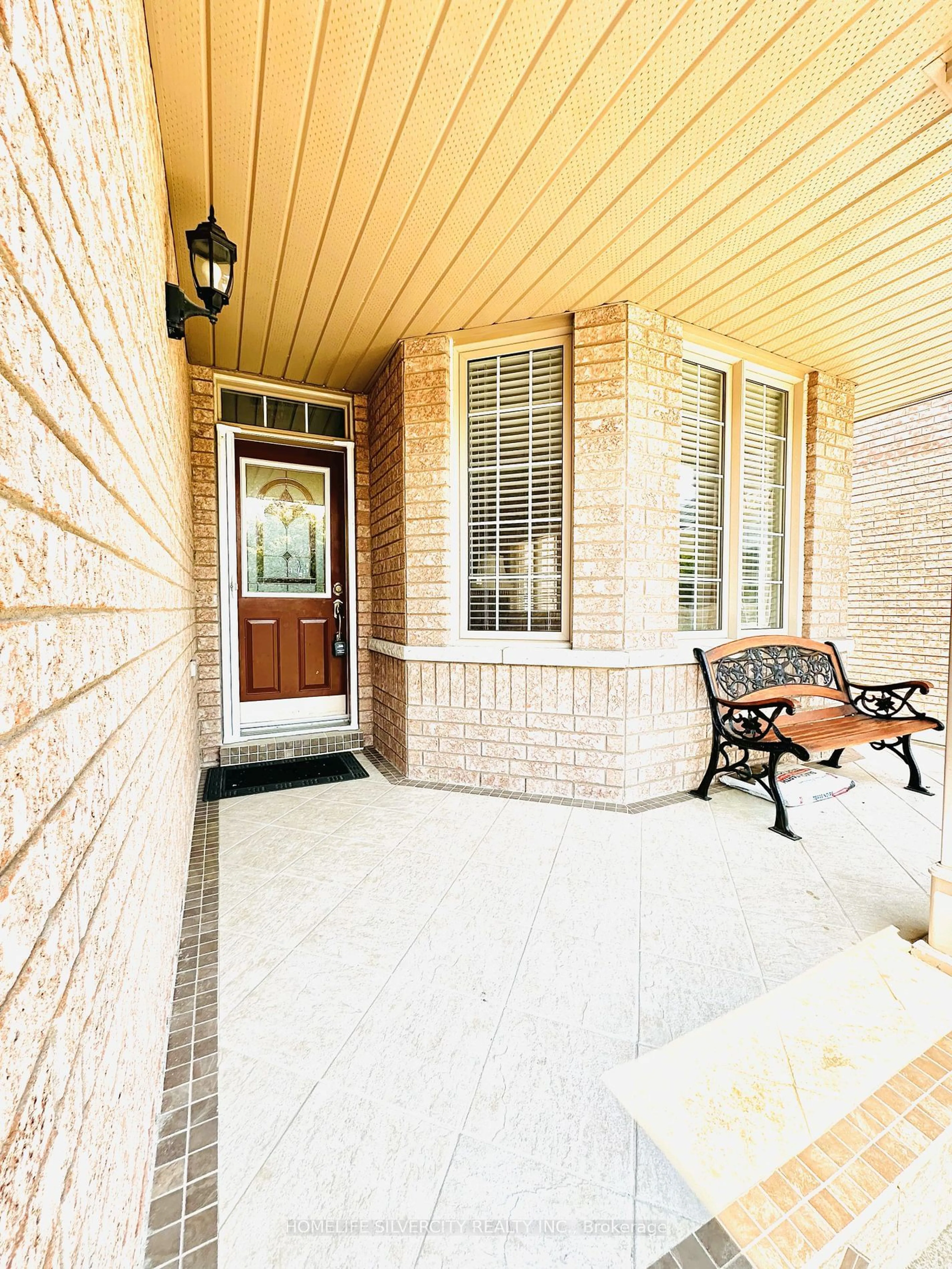 Home with brick exterior material for 34 Legends Dr, Toronto Ontario M1X 1Z7