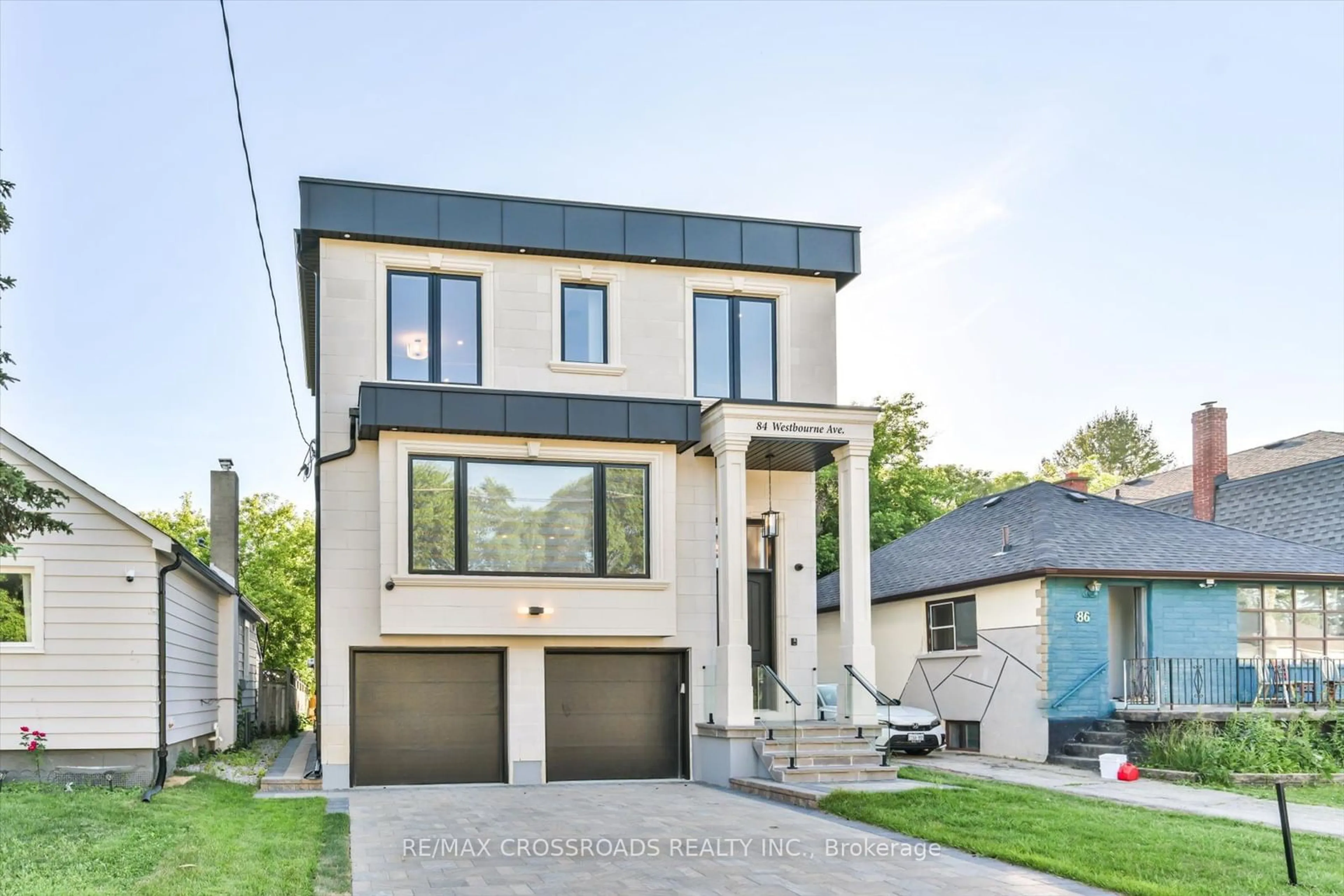 Frontside or backside of a home for 84 Westbourne Ave, Toronto Ontario M1L 2Y5