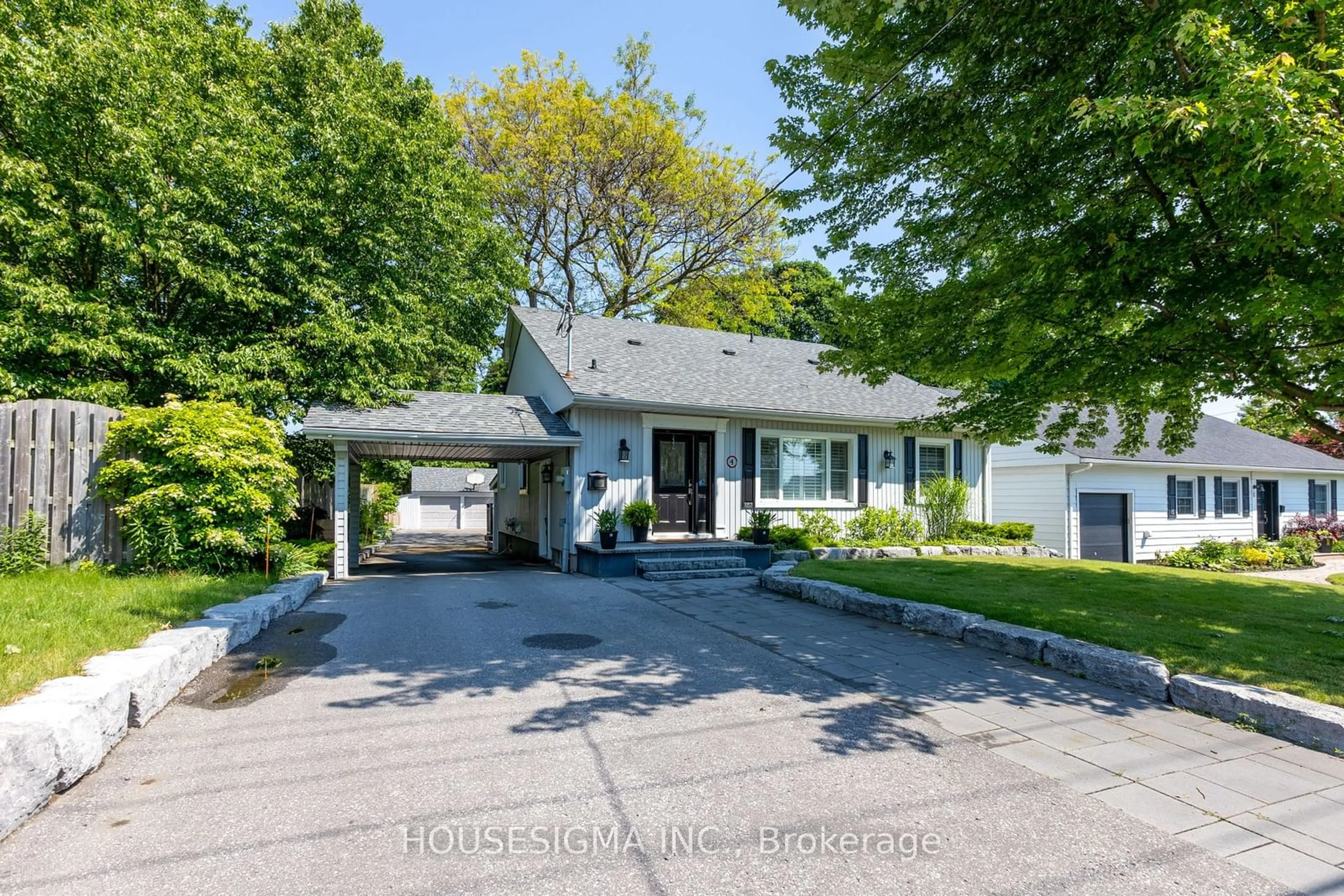 Frontside or backside of a home for 4 Concession St, Clarington Ontario L1C 1Y1