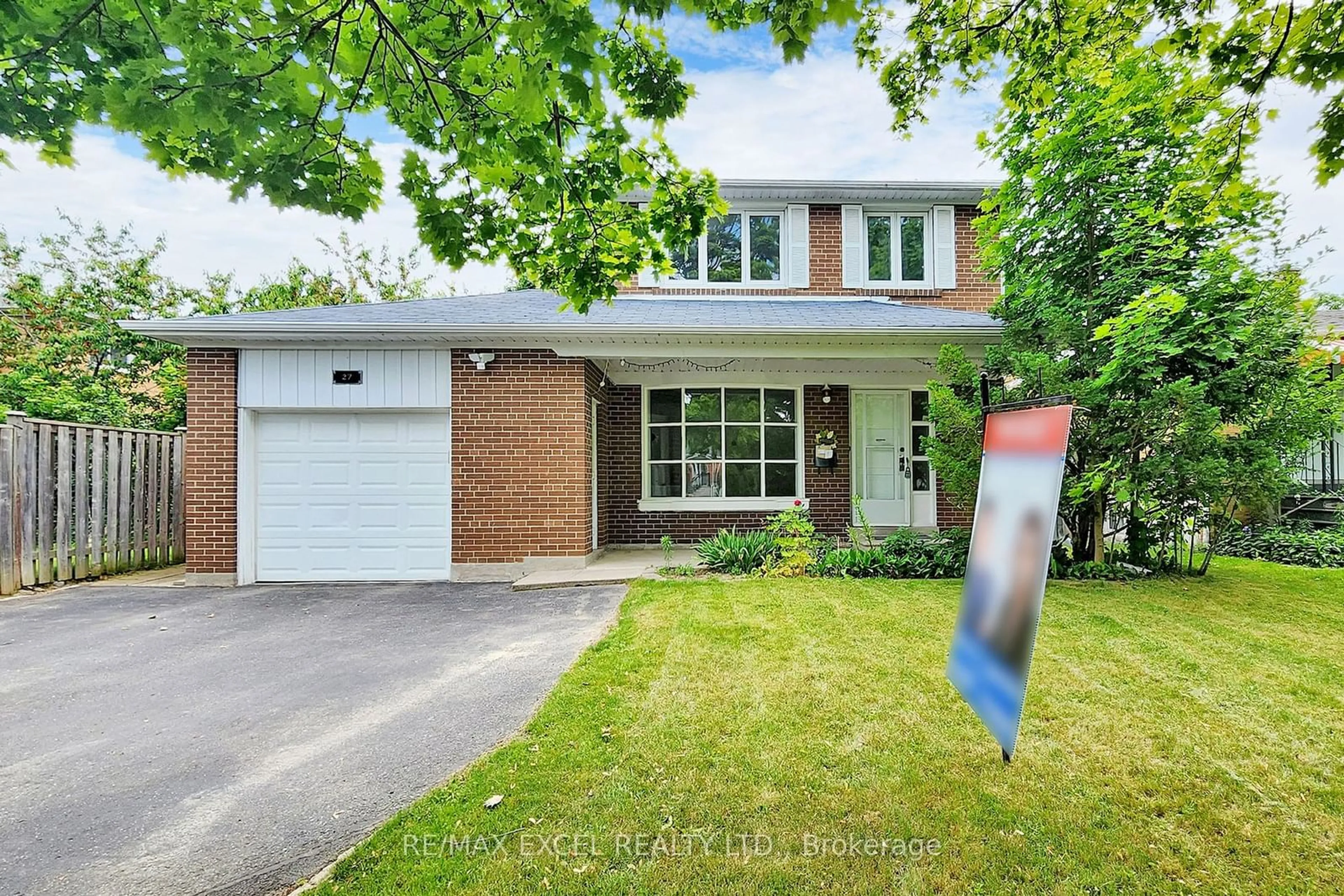 Home with brick exterior material for 27 Hookwood Dr, Toronto Ontario M1S 2N9