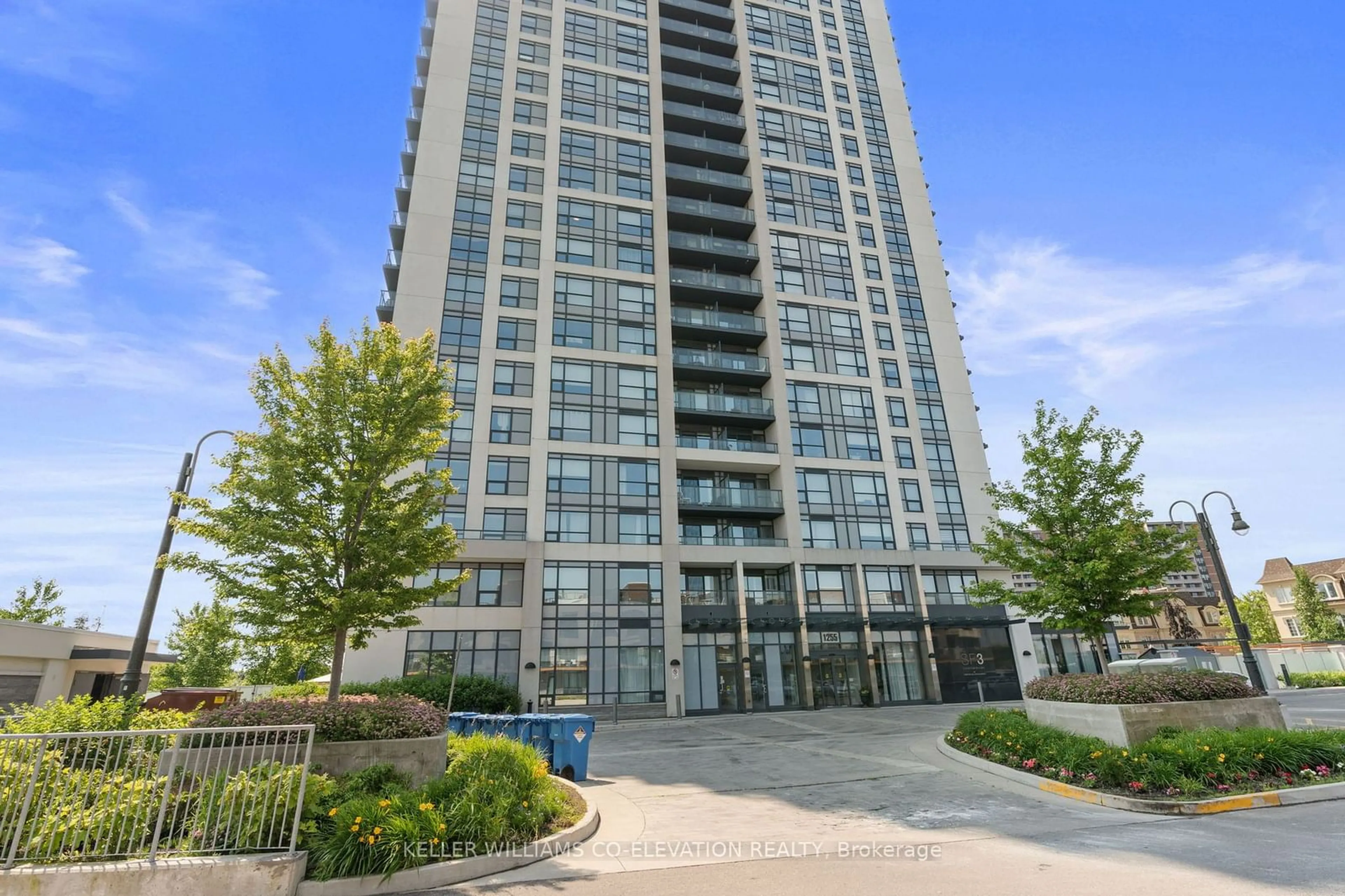 A pic from exterior of the house or condo for 1255 Bayly St #305, Pickering Ontario L1W 0B6