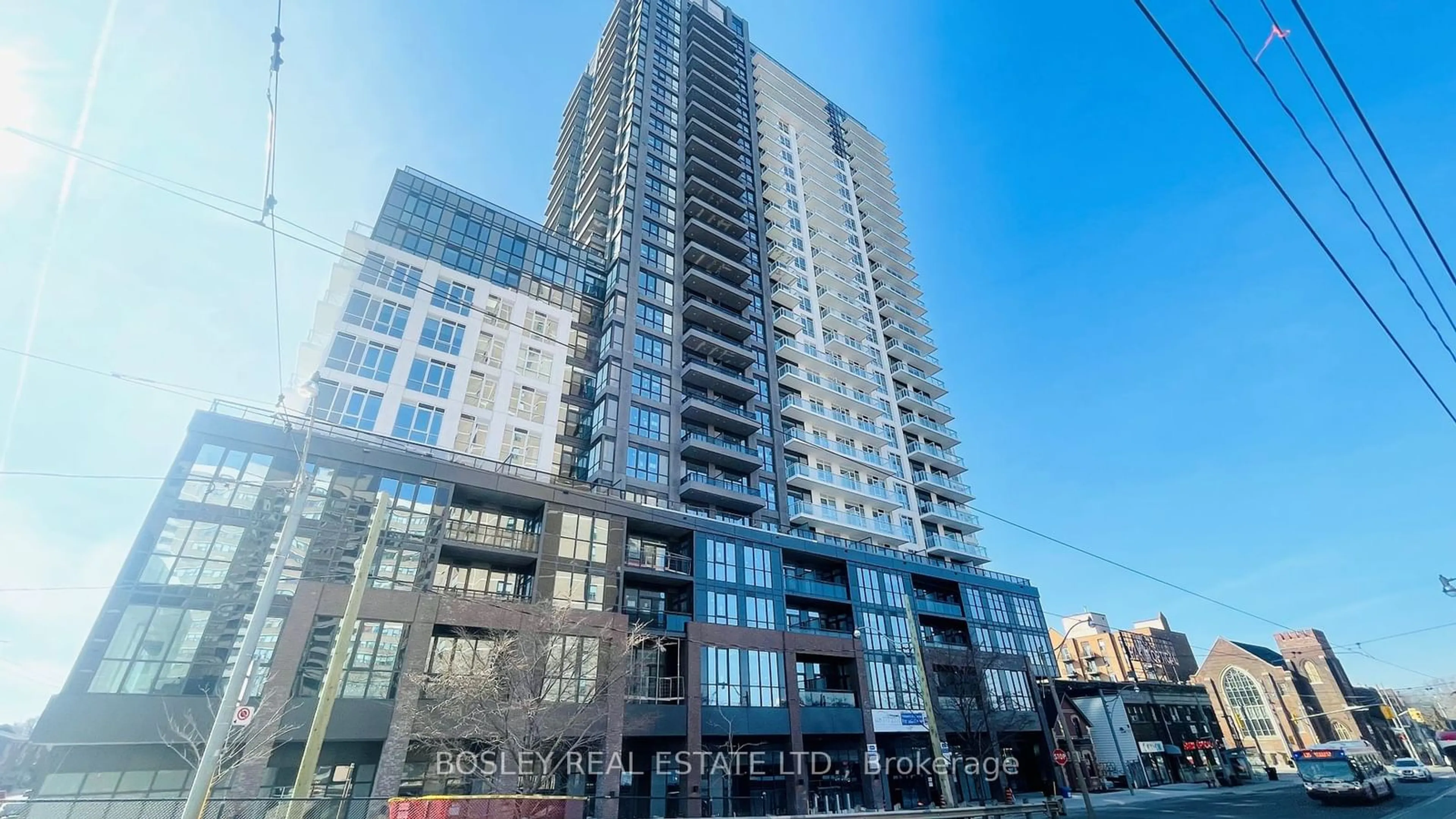 A pic from exterior of the house or condo for 286 Main St #1010, Toronto Ontario M4C 4X4