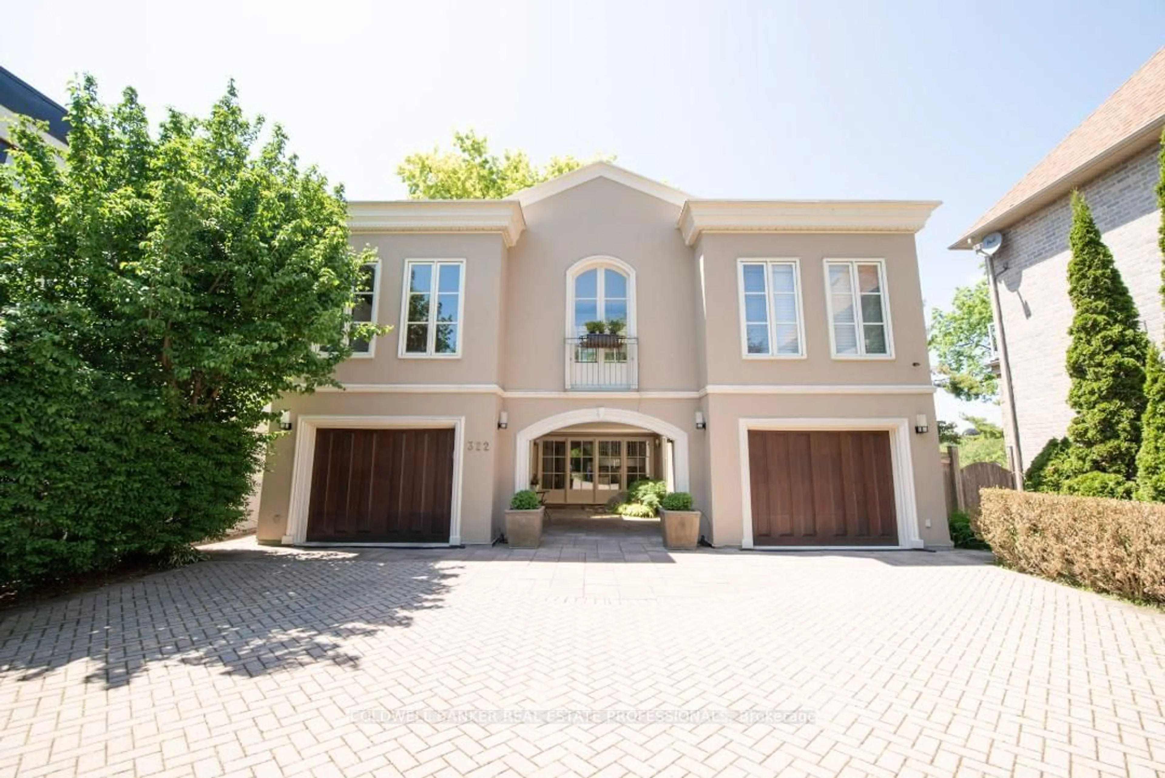 Outside view for 322 Dyson Rd, Pickering Ontario L1W 2M9