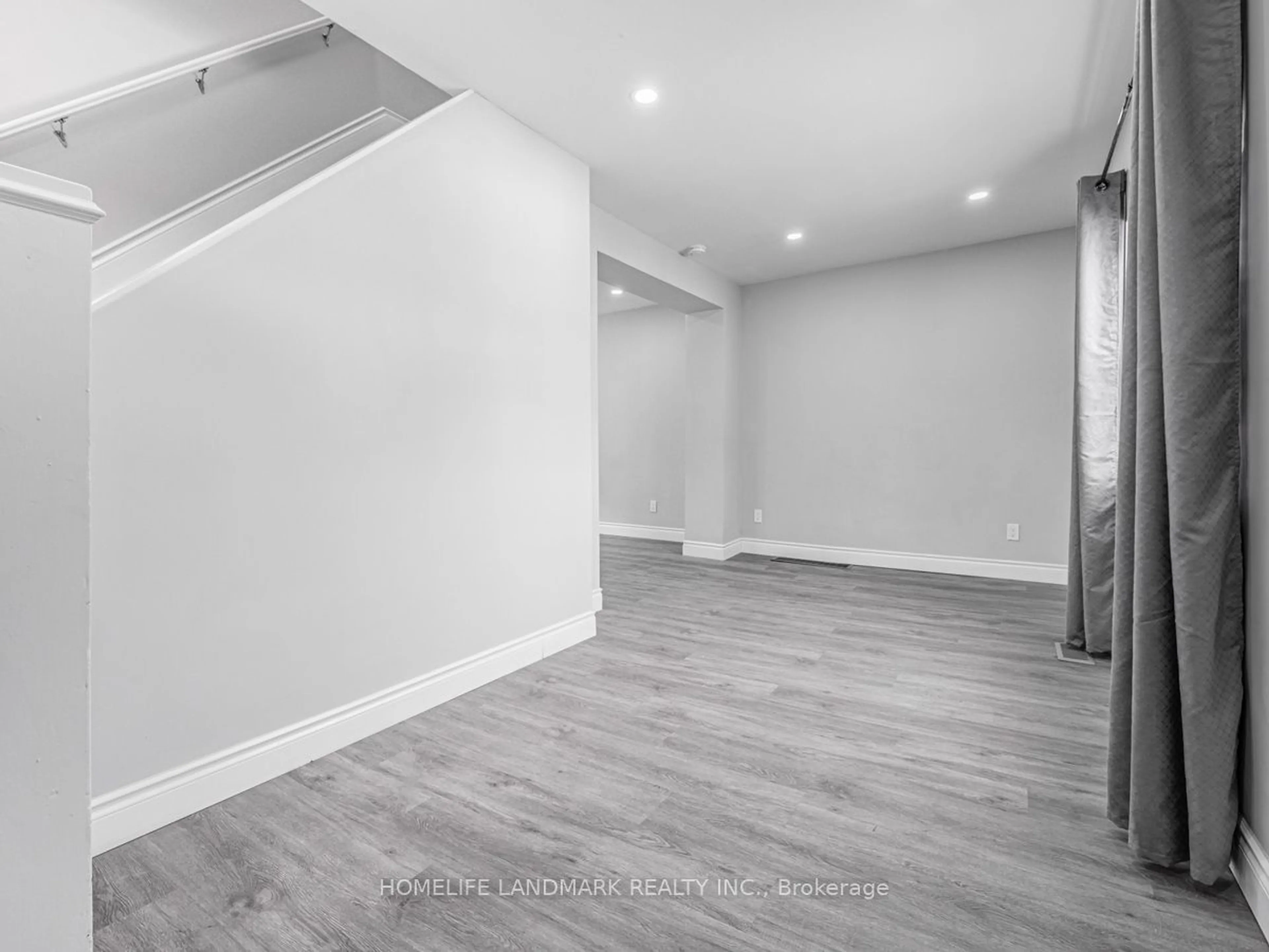 A pic of a room for 21 East Rd, Toronto Ontario M1N 1Z9