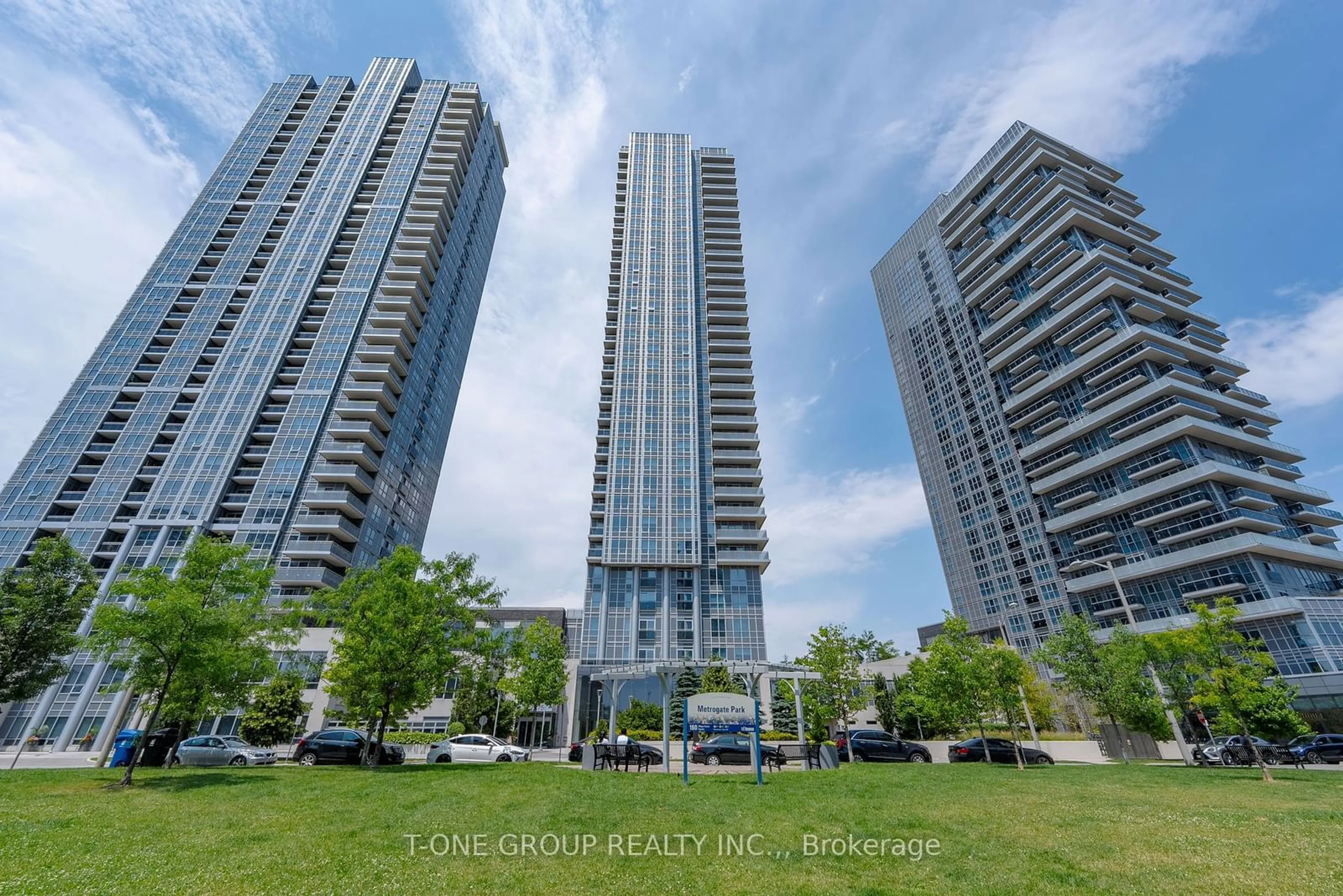 A pic from exterior of the house or condo for 255 Village Green Sq #1003, Toronto Ontario M1S 0L7