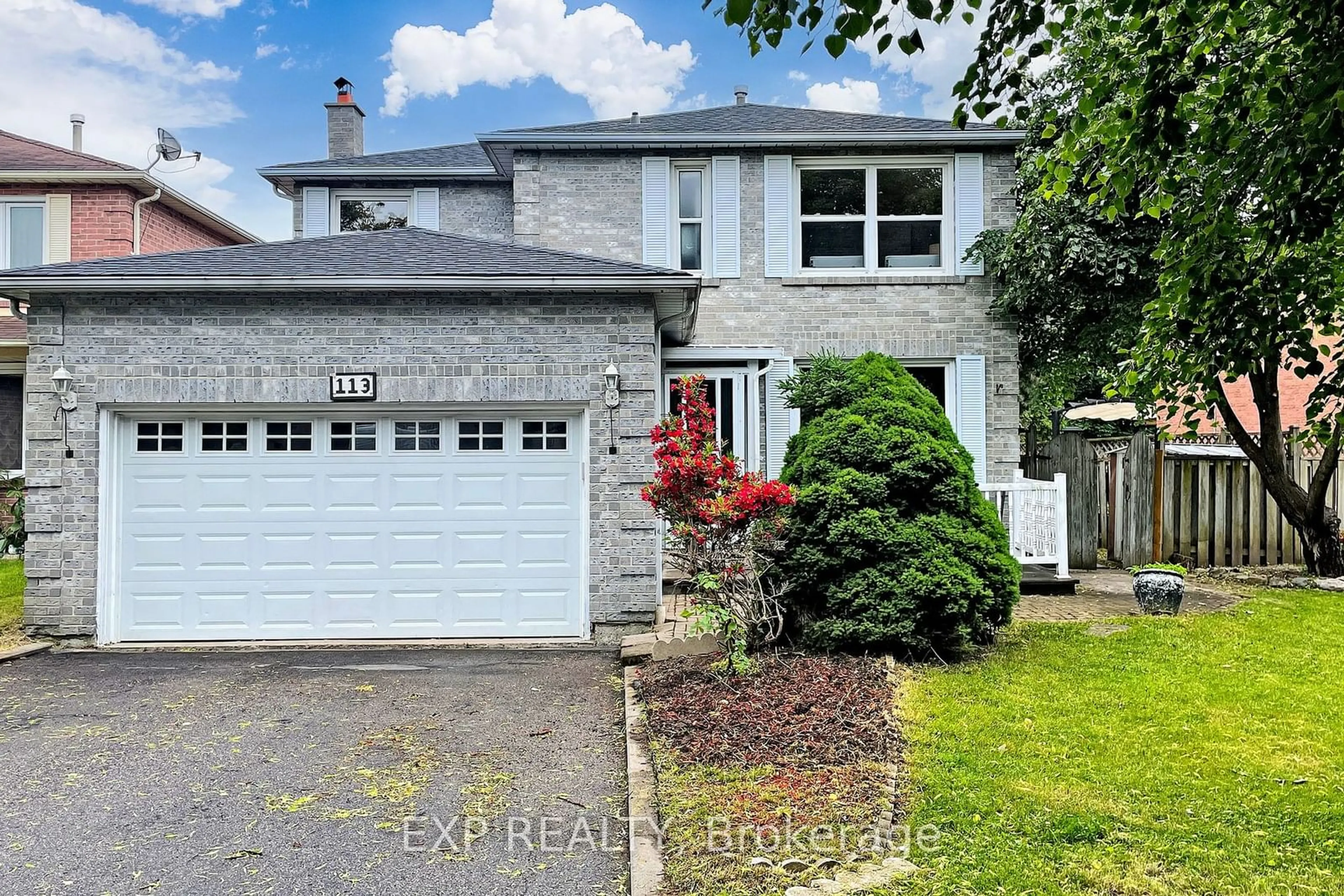 Frontside or backside of a home for 113 Large Cres, Ajax Ontario L1T 2S8