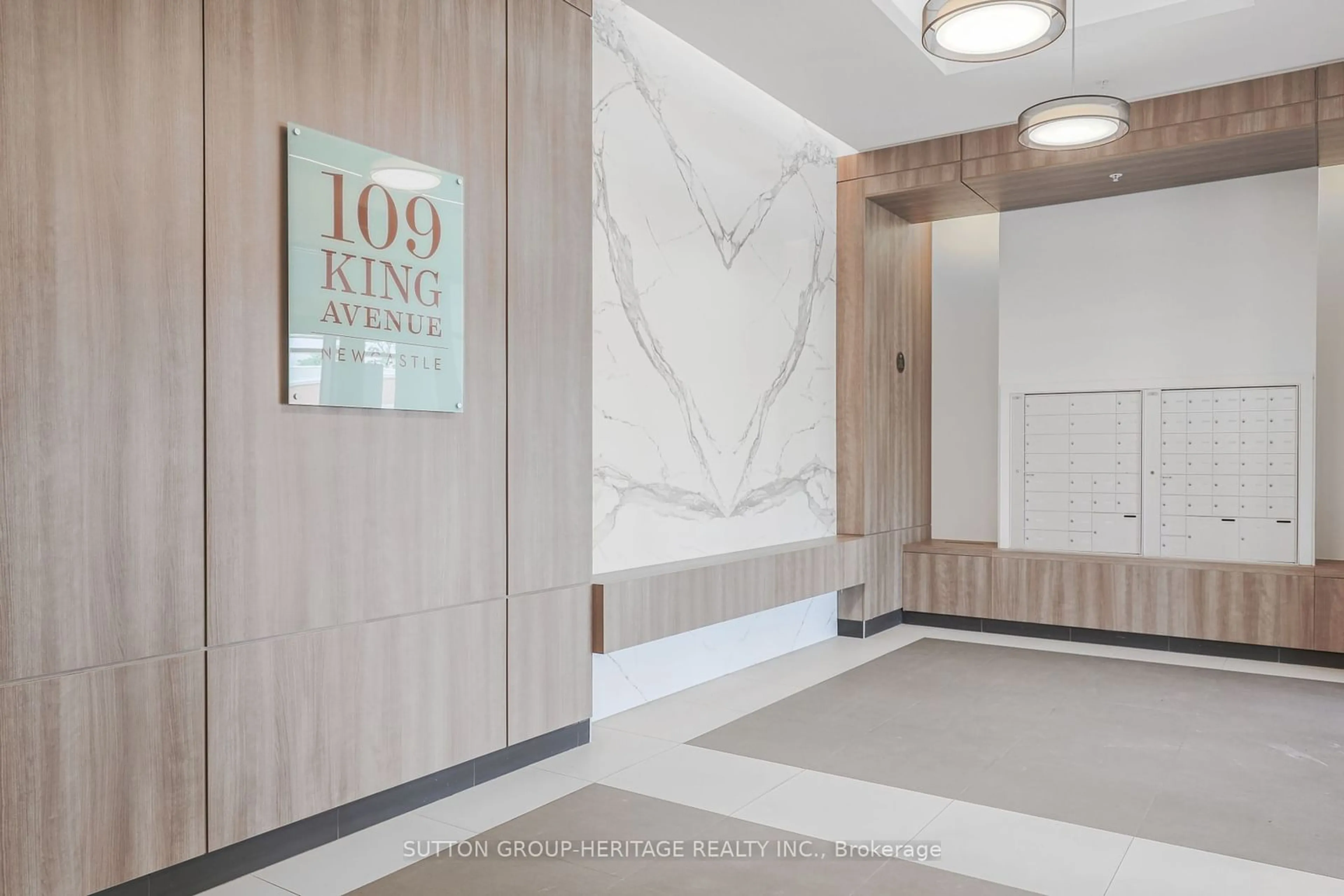 Indoor lobby for 109 King Ave #301, Clarington Ontario L1B 0V5