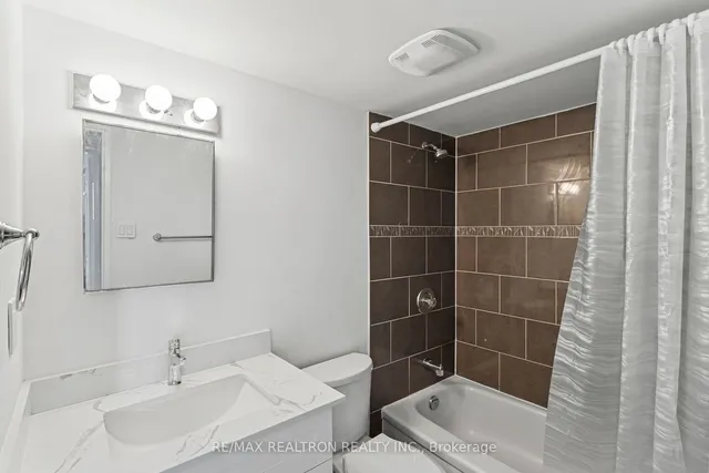 Additional property image - 10 Tapscott Rd Unit 1110