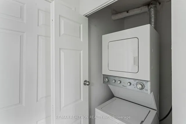 Additional property image - 10 Tapscott Rd Unit 1110