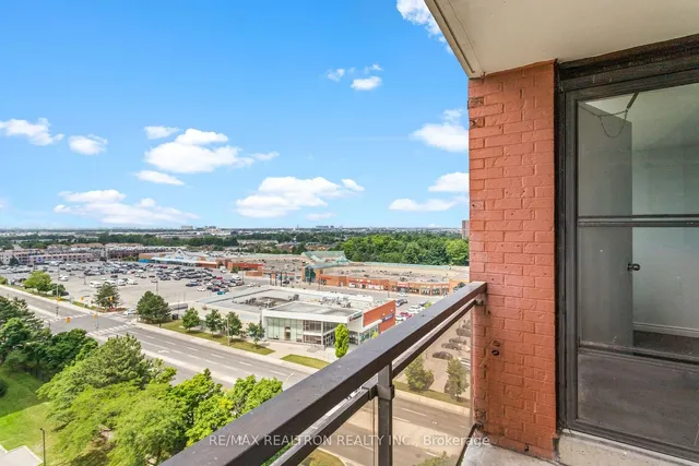 Additional property image - 10 Tapscott Rd Unit 1110