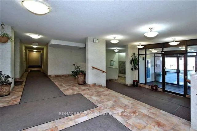 Additional property image - 10 Tapscott Rd Unit 1110