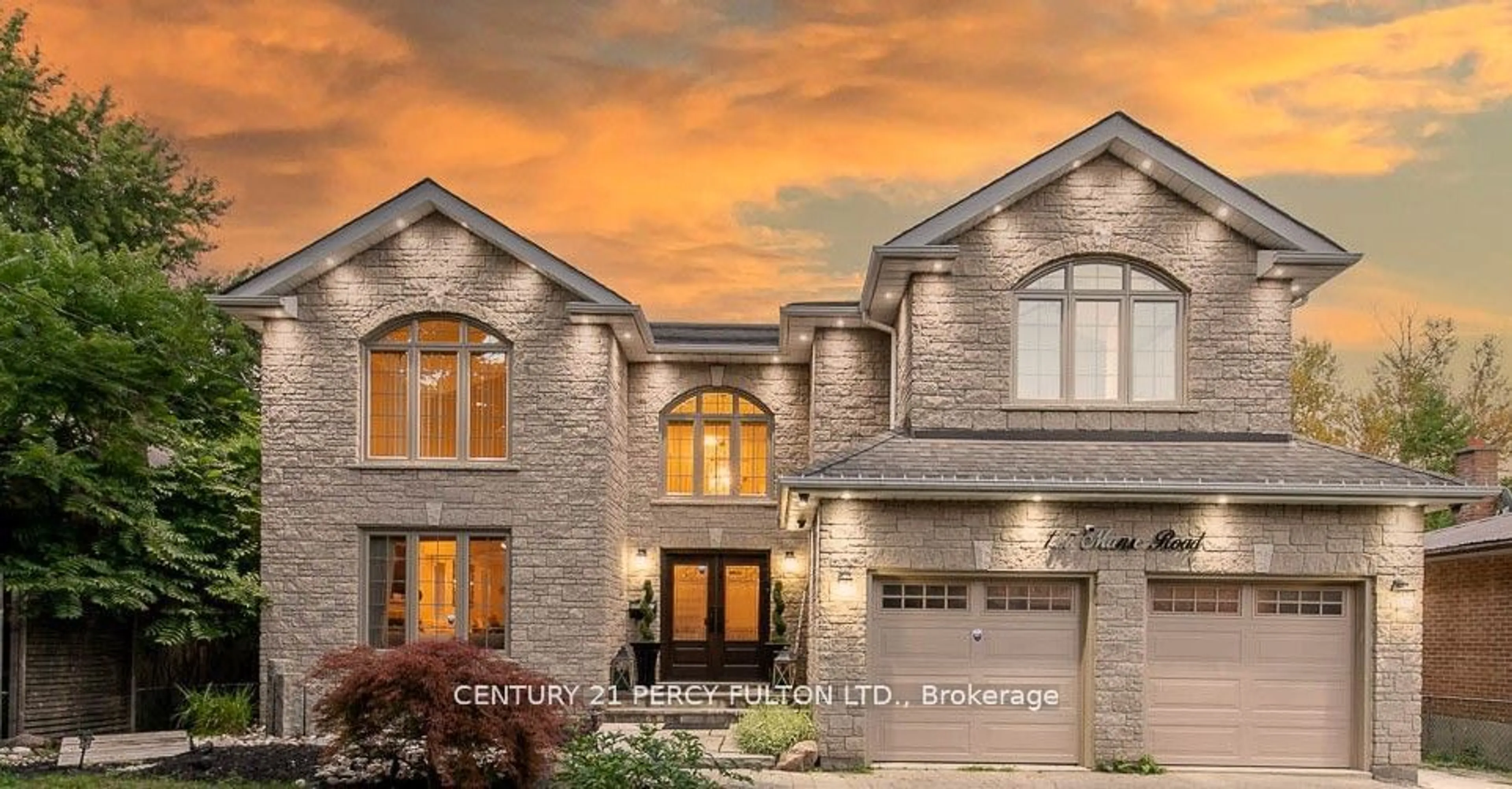 Home with brick exterior material for 147 Manse Rd, Toronto Ontario M1E 3V2
