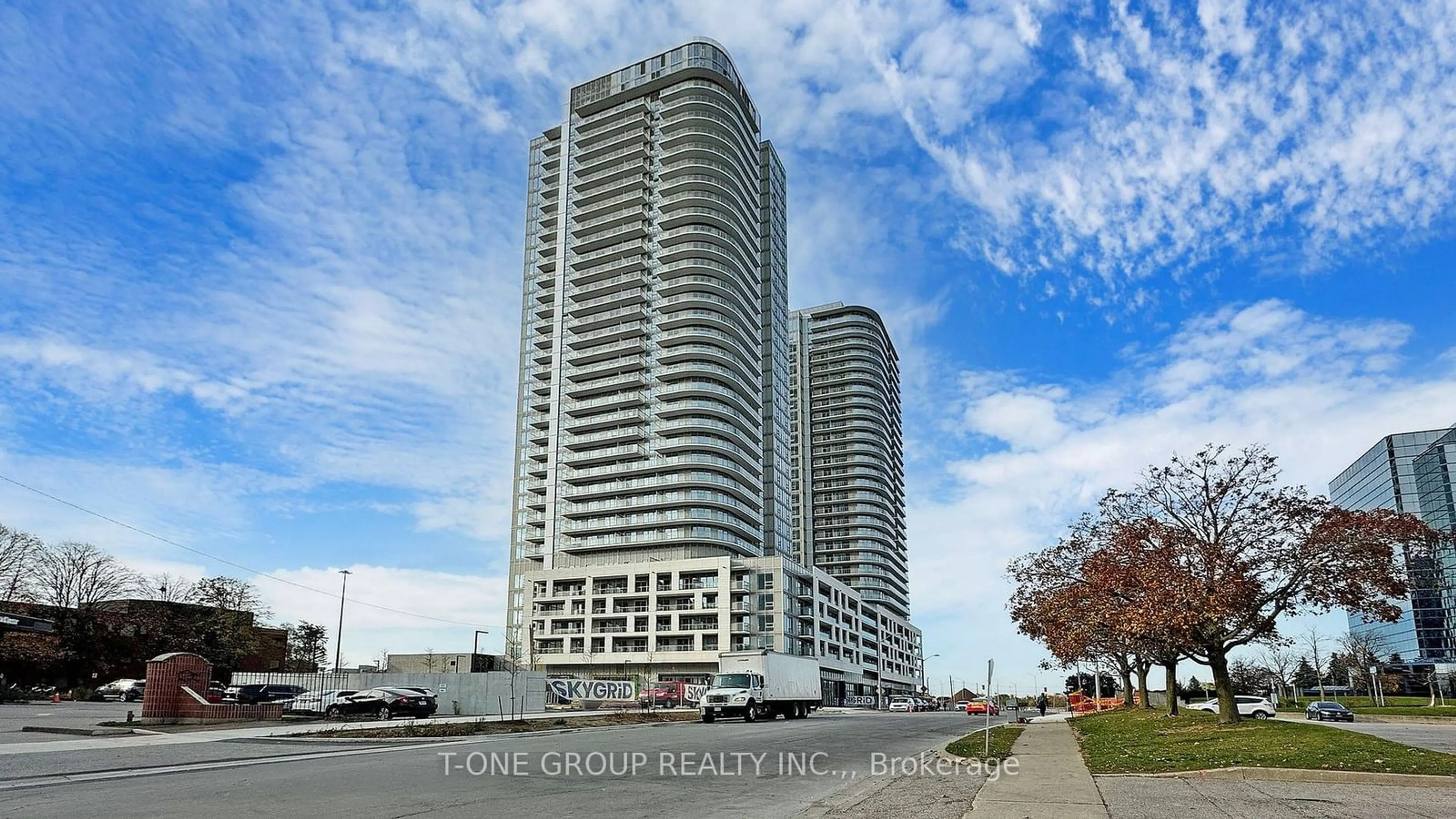 A pic from exterior of the house or condo for 2033 kennedy Rd #3910, Toronto Ontario M1T 3G2