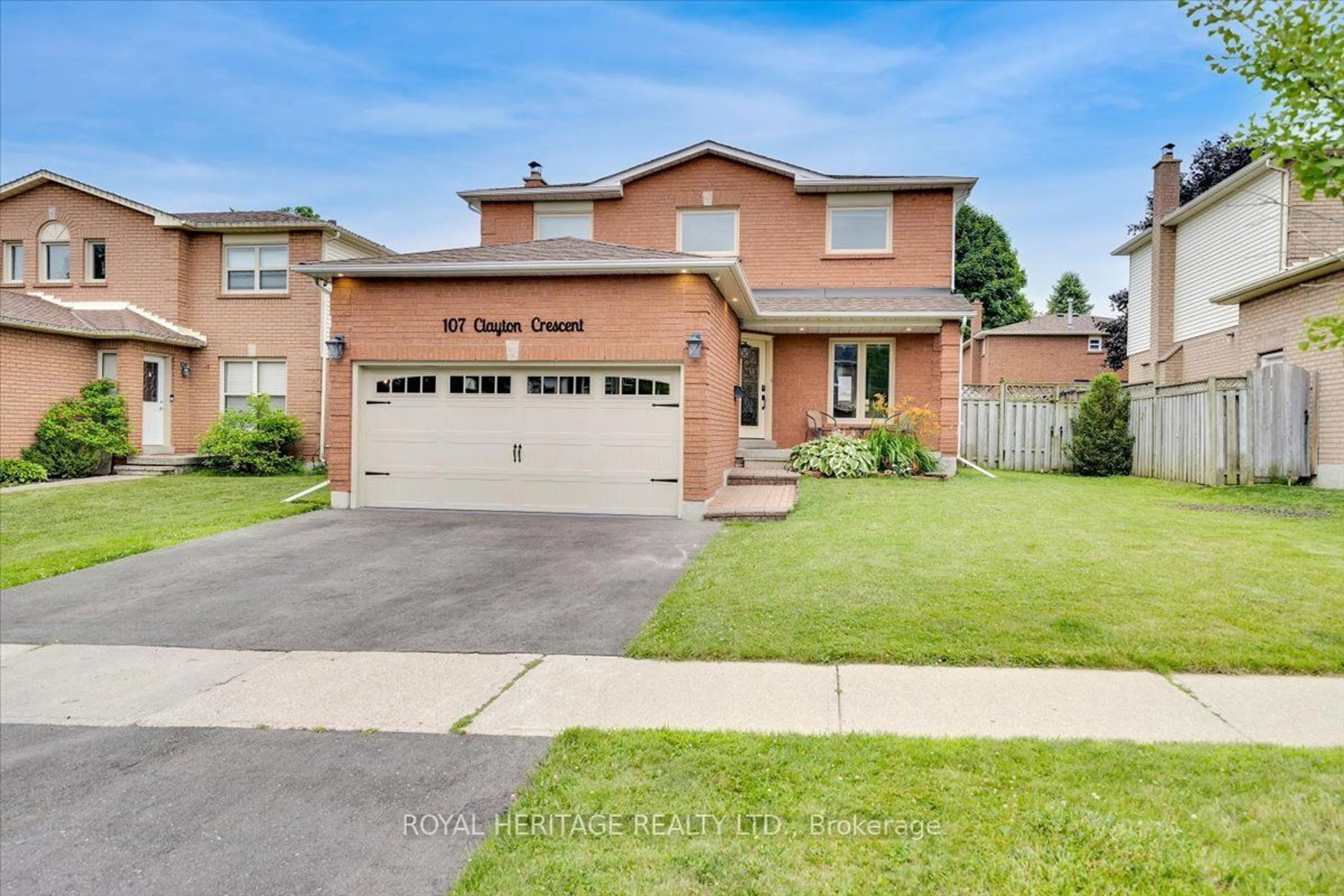 Frontside or backside of a home for 107 Clayton Cres, Clarington Ontario L1C 4N9