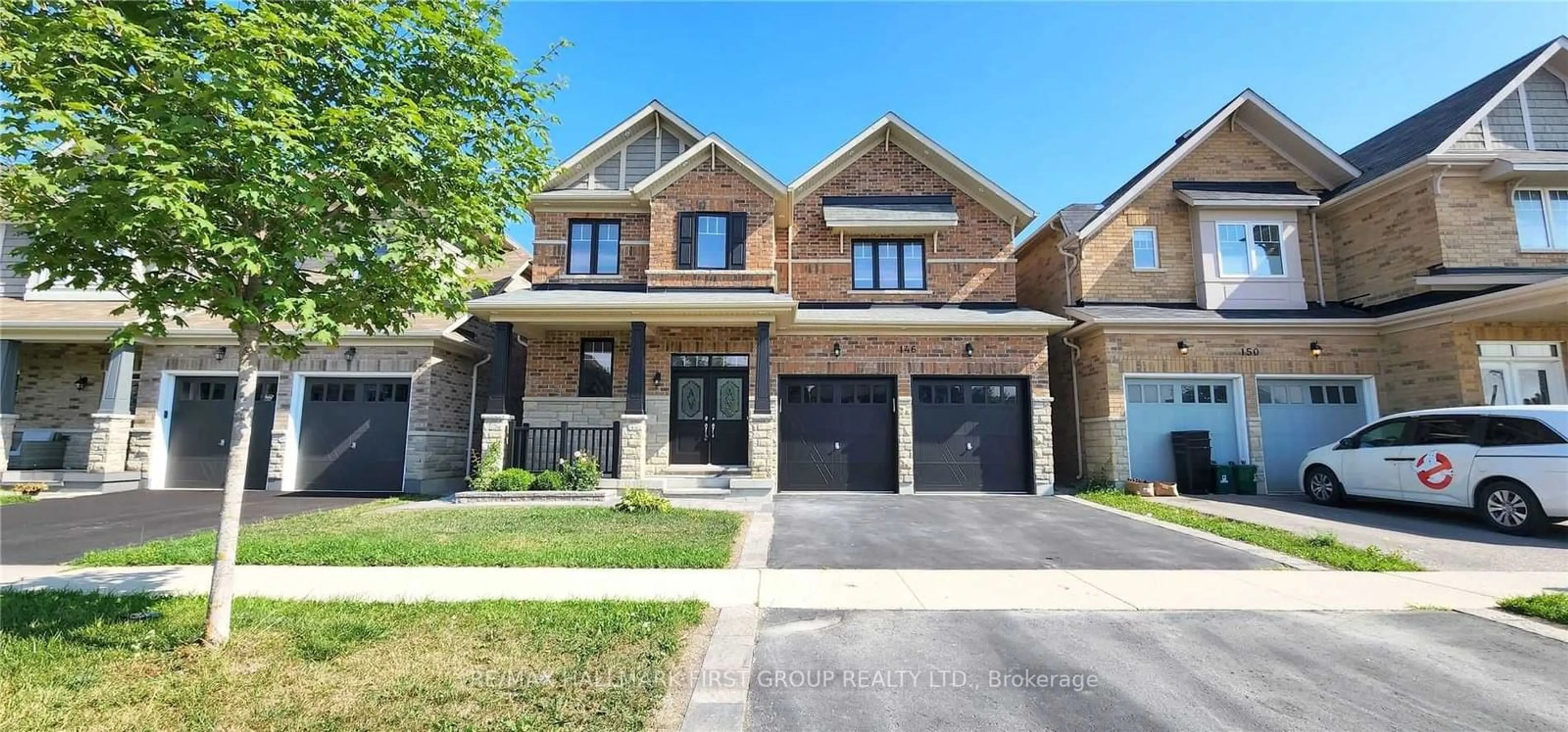 Home with brick exterior material for 146 Britannia Ave, Oshawa Ontario L1L 0C1